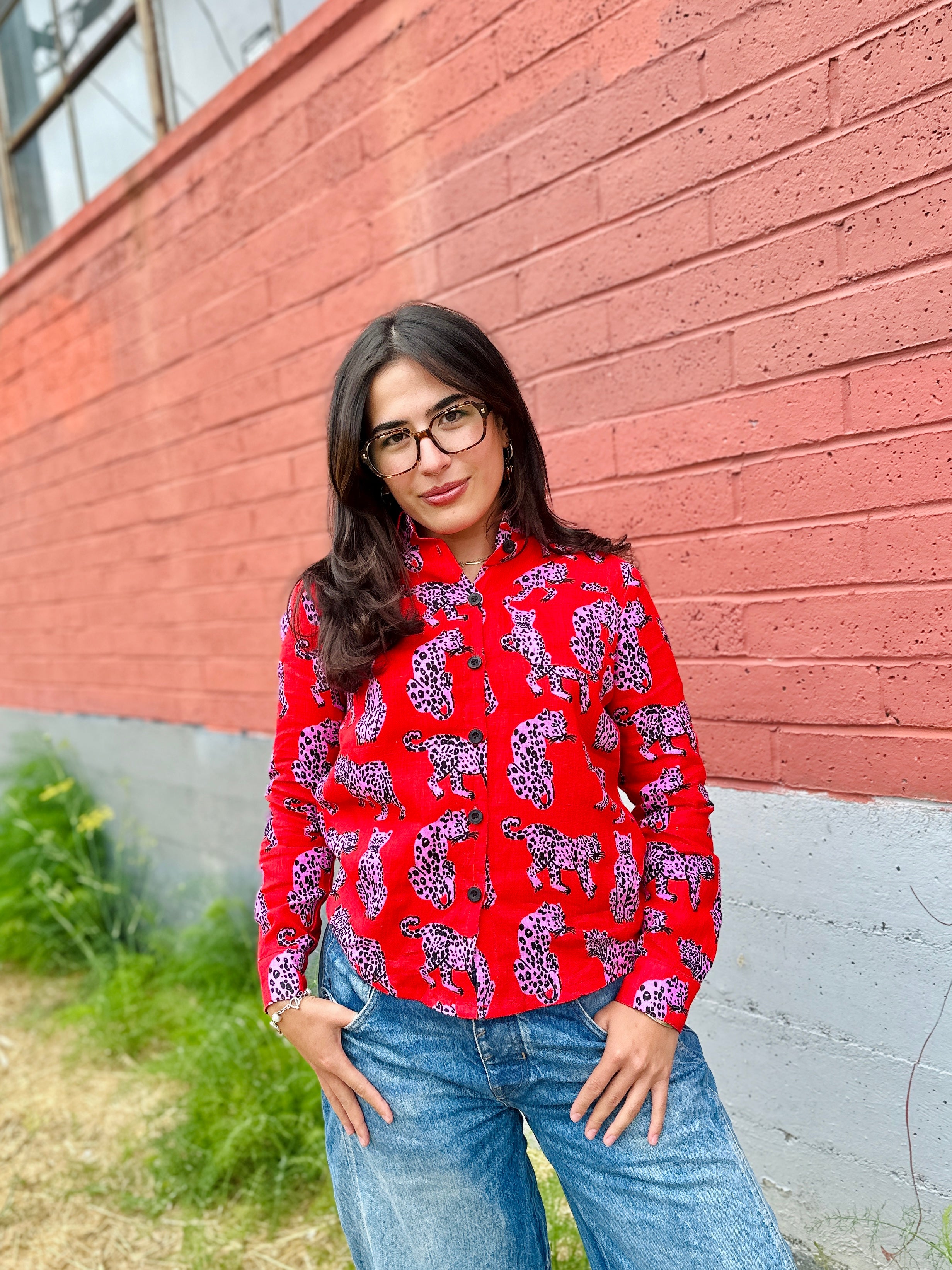 Classic Button Down Sondler Cat