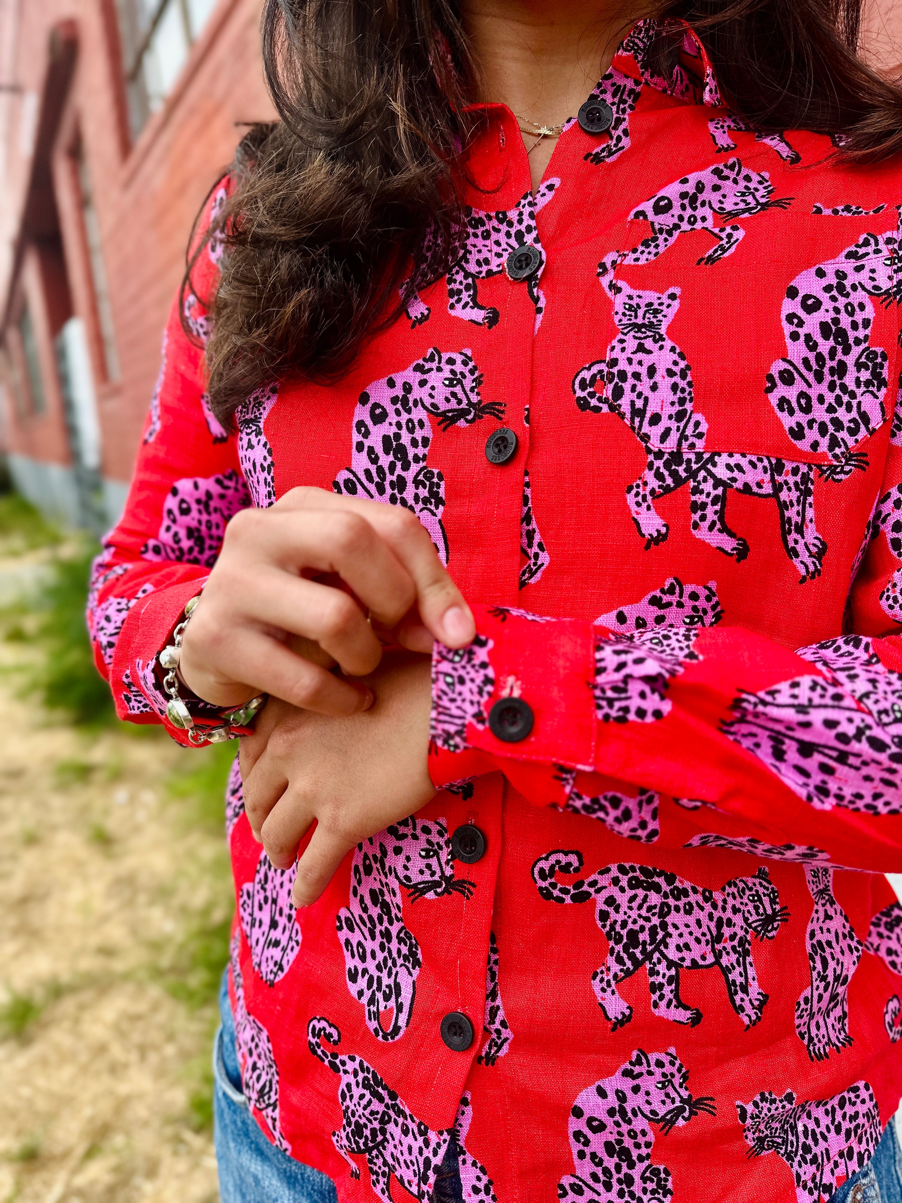 Classic Button Down Sondler Cat