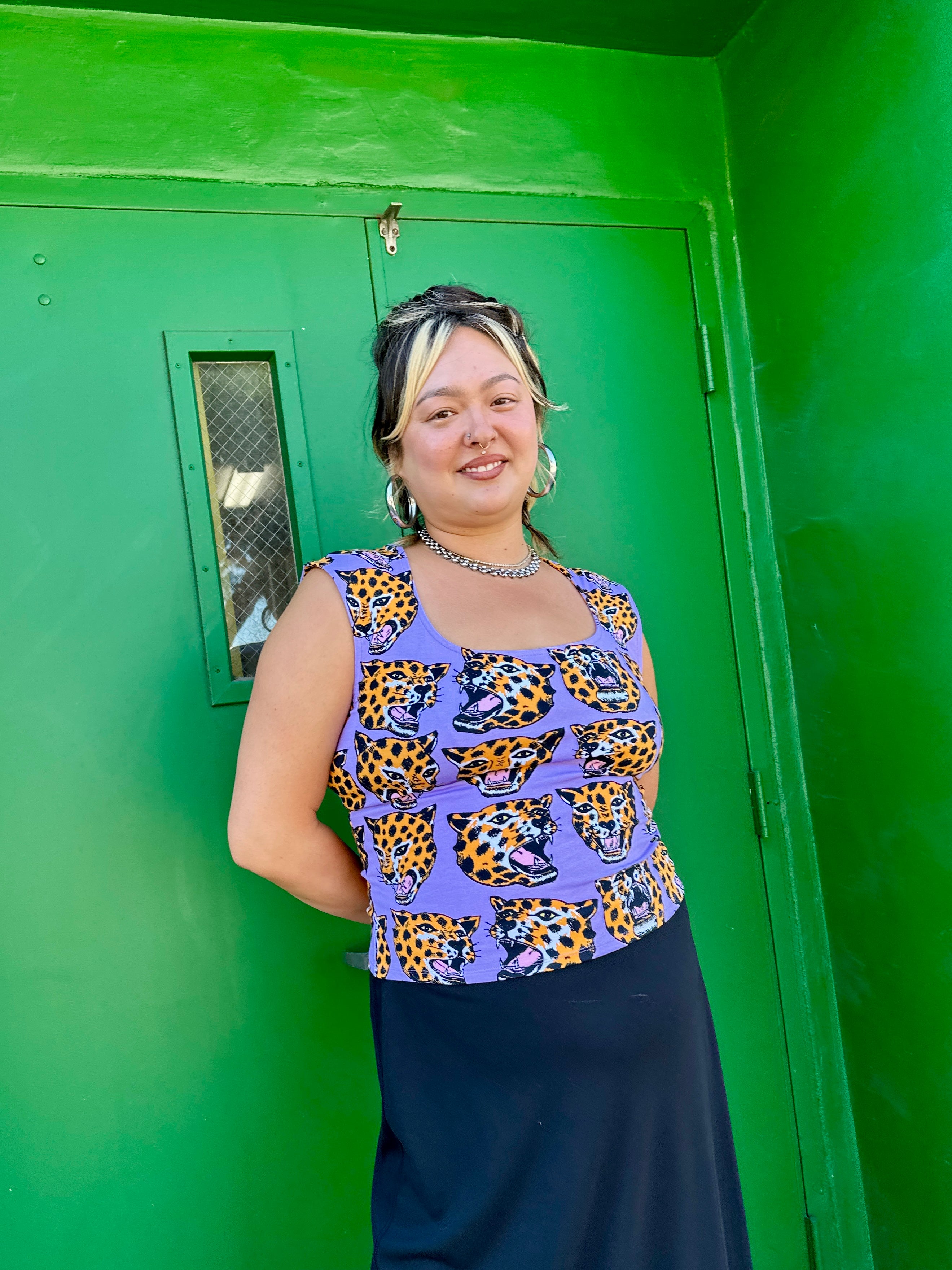 Scoop Top Cheetah Head