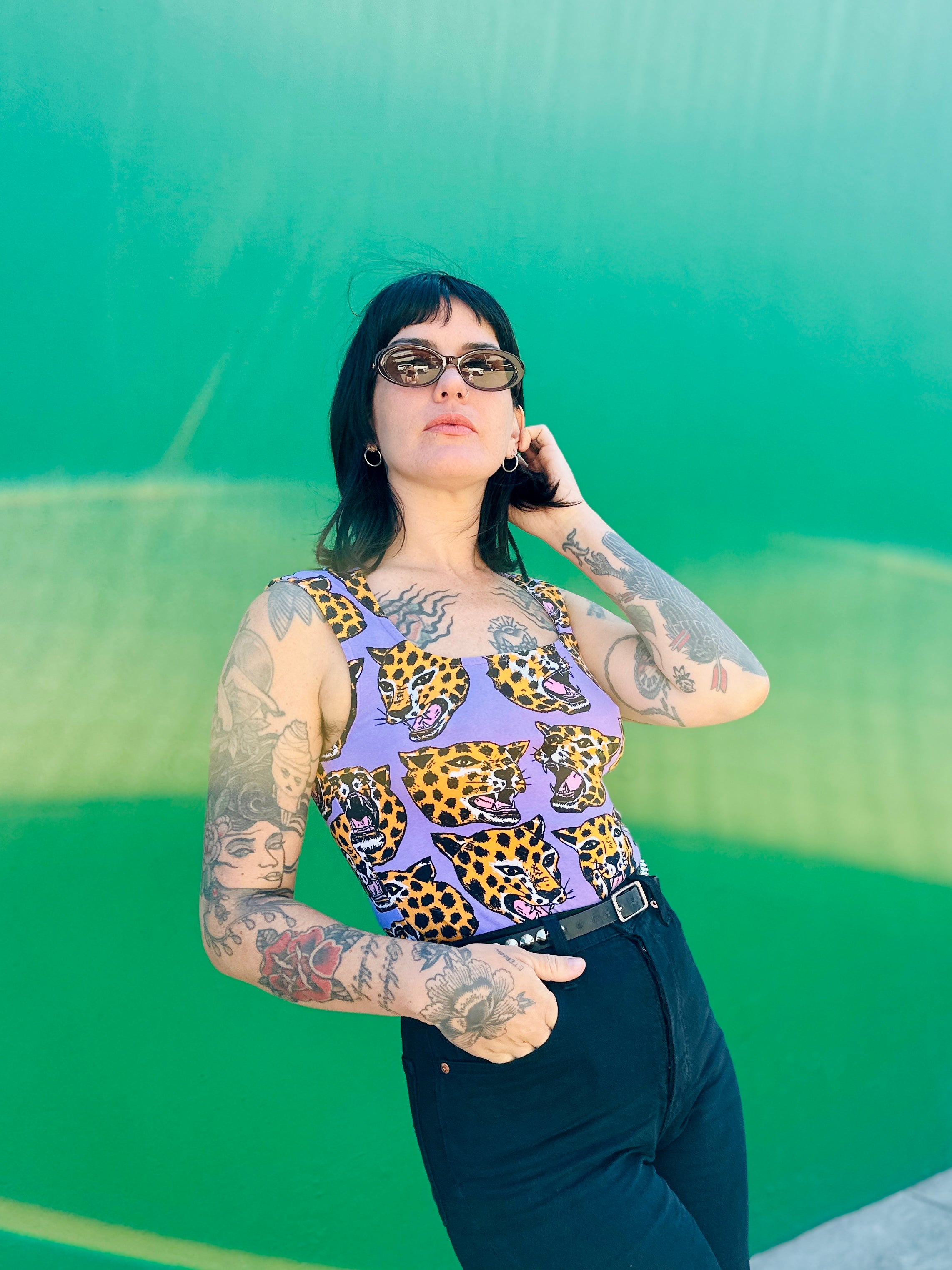 Scoop Top Cheetah Head