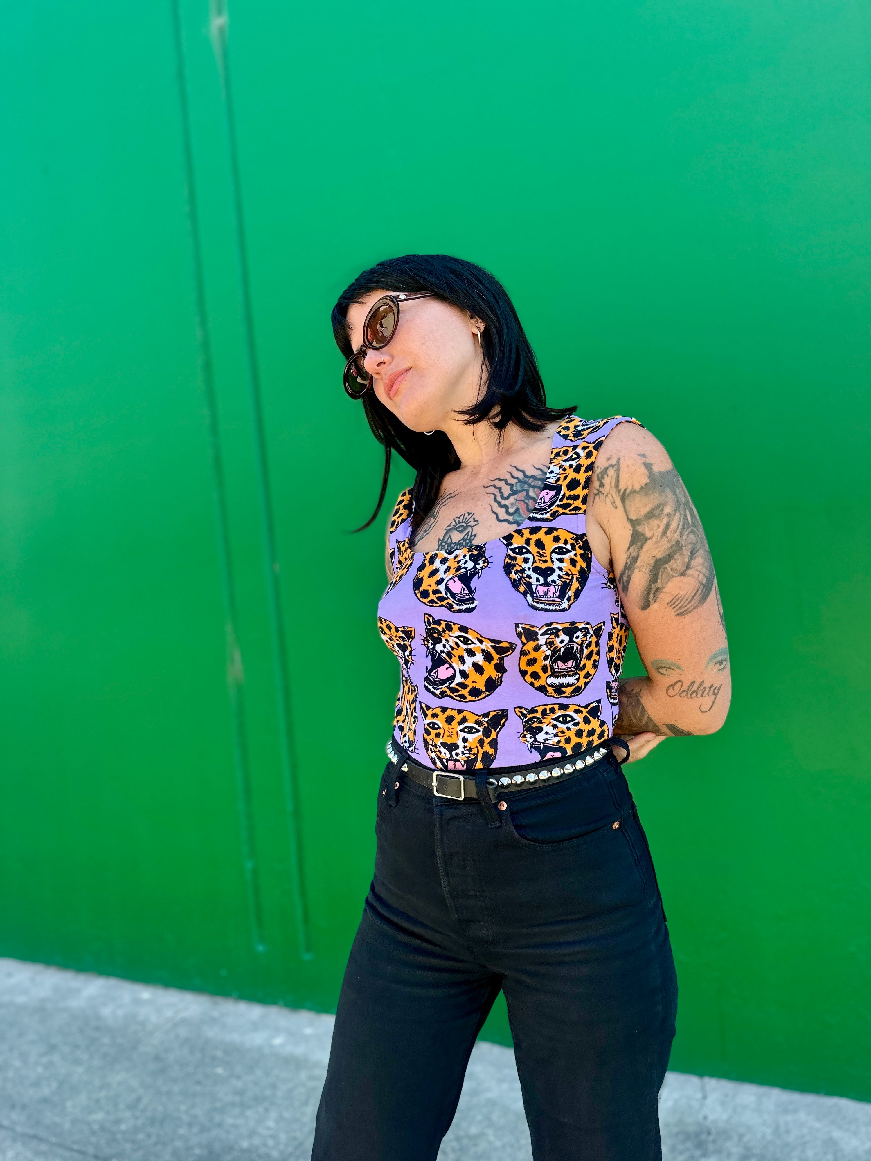 Scoop Top Cheetah Head