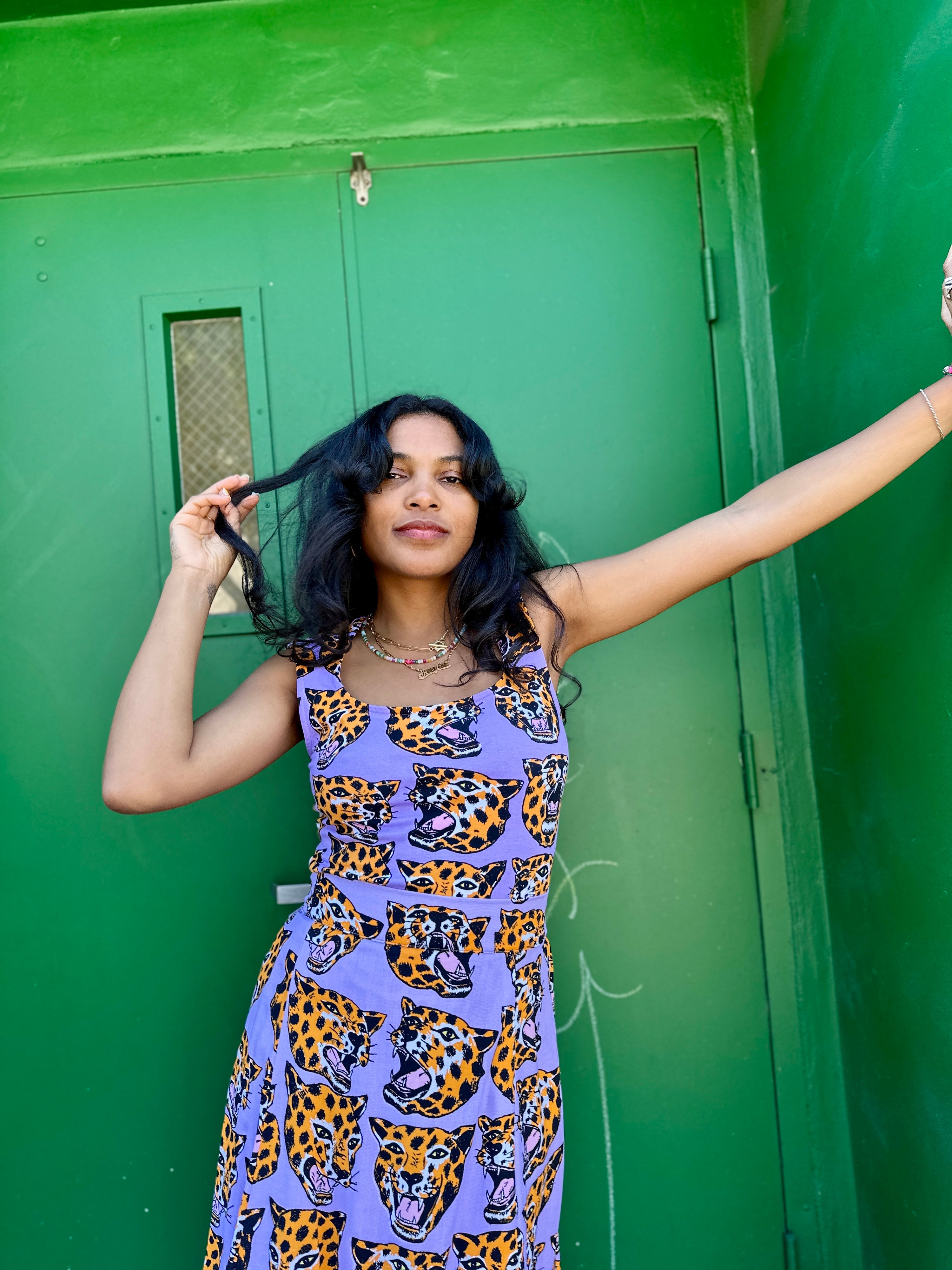 Scoop Top Cheetah Head