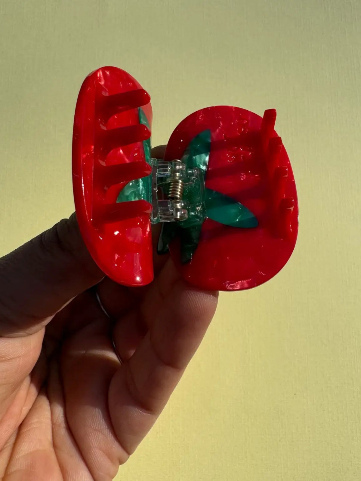 Tiny Tomato Hair Claw