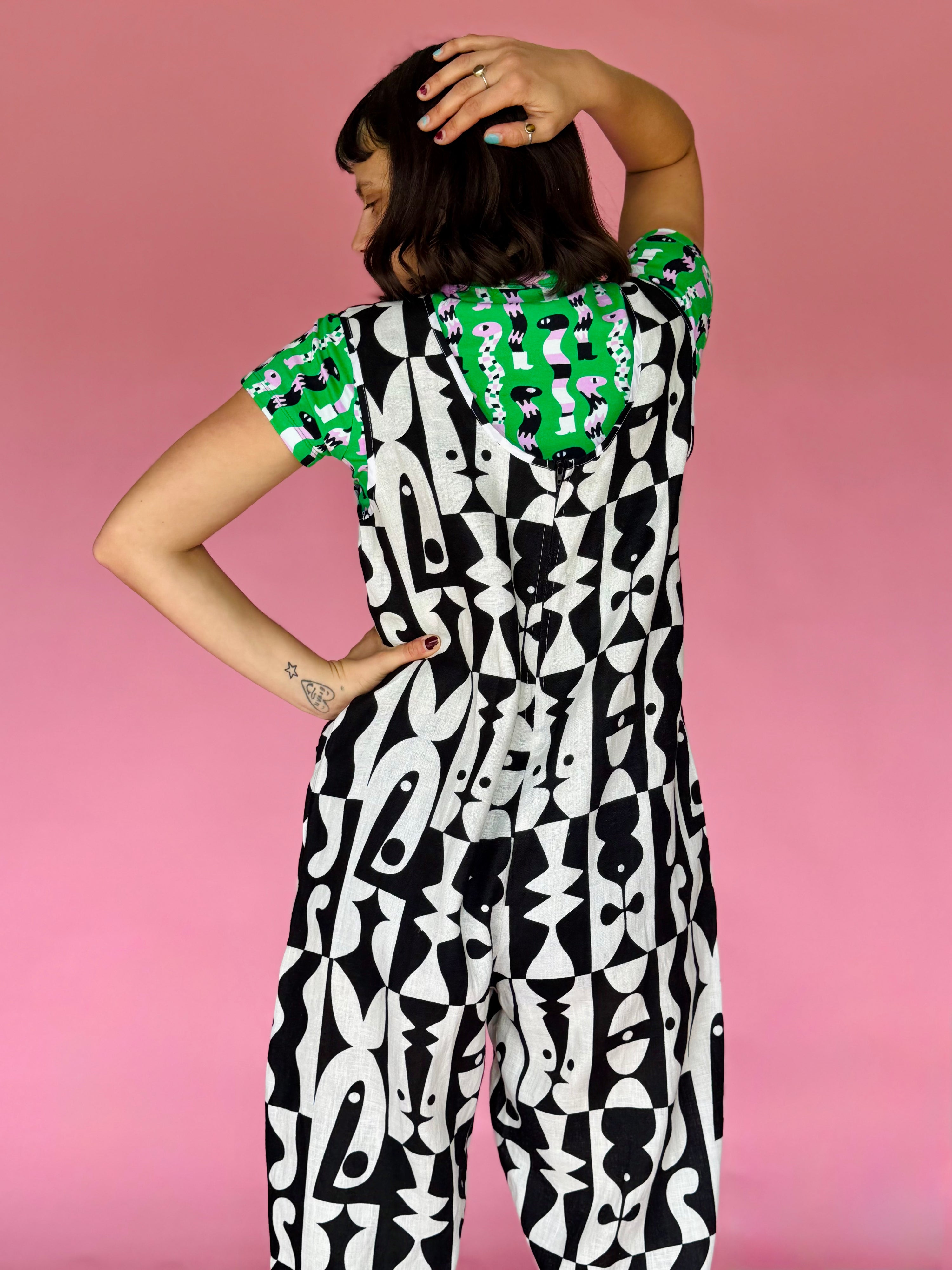 Linen Garden Suit Illusions