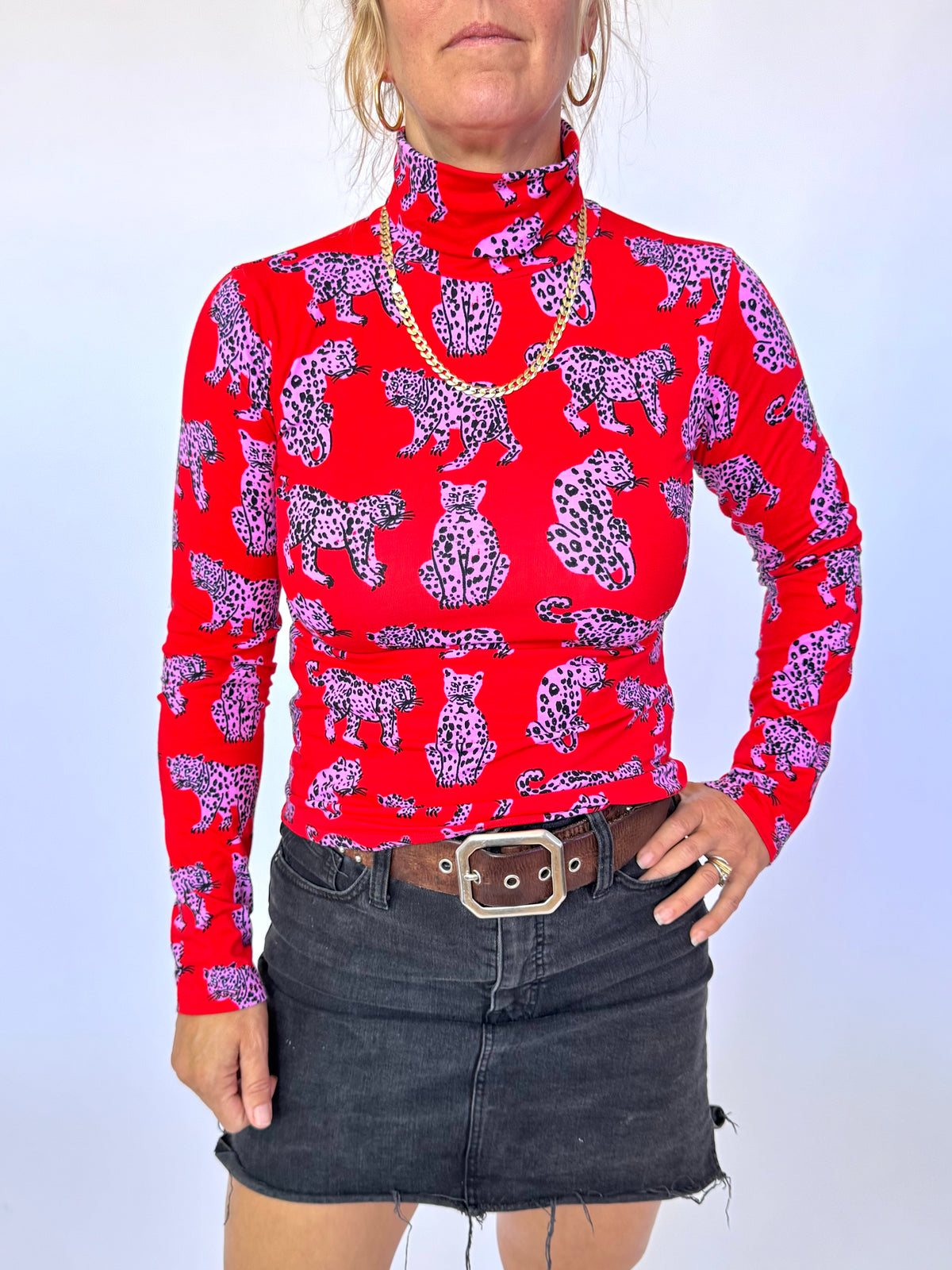 Turtleneck Sondler Cat