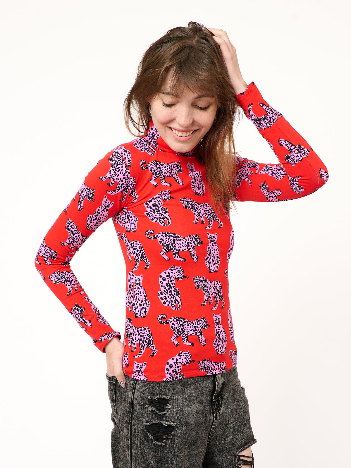 Turtleneck Sondler Cat