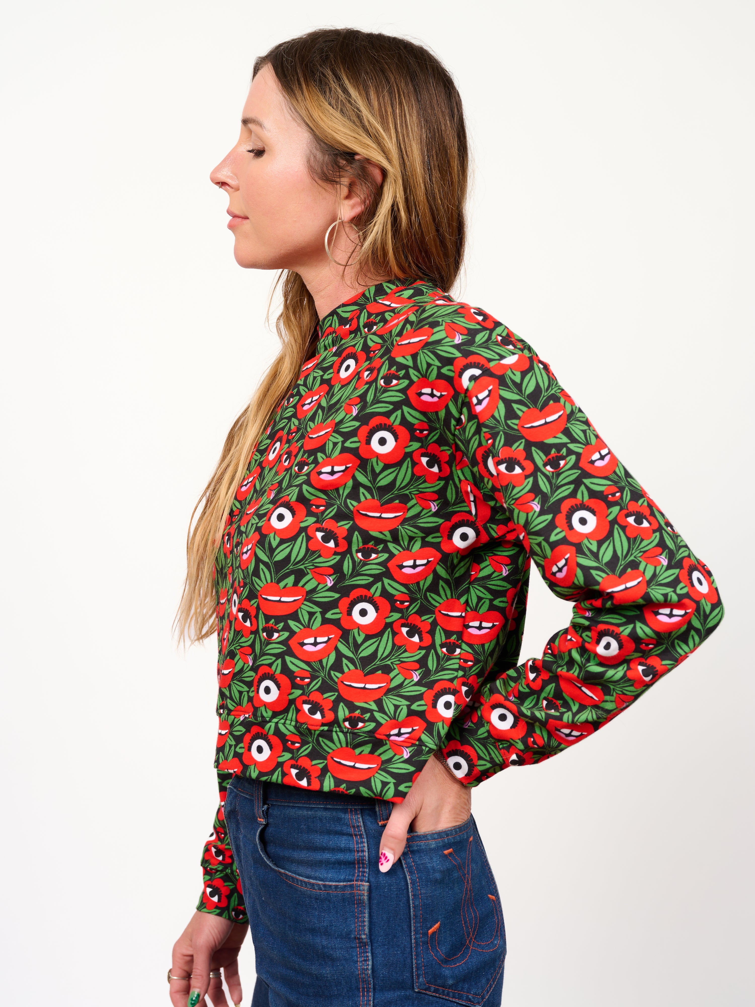 Track Top Poison Ivy