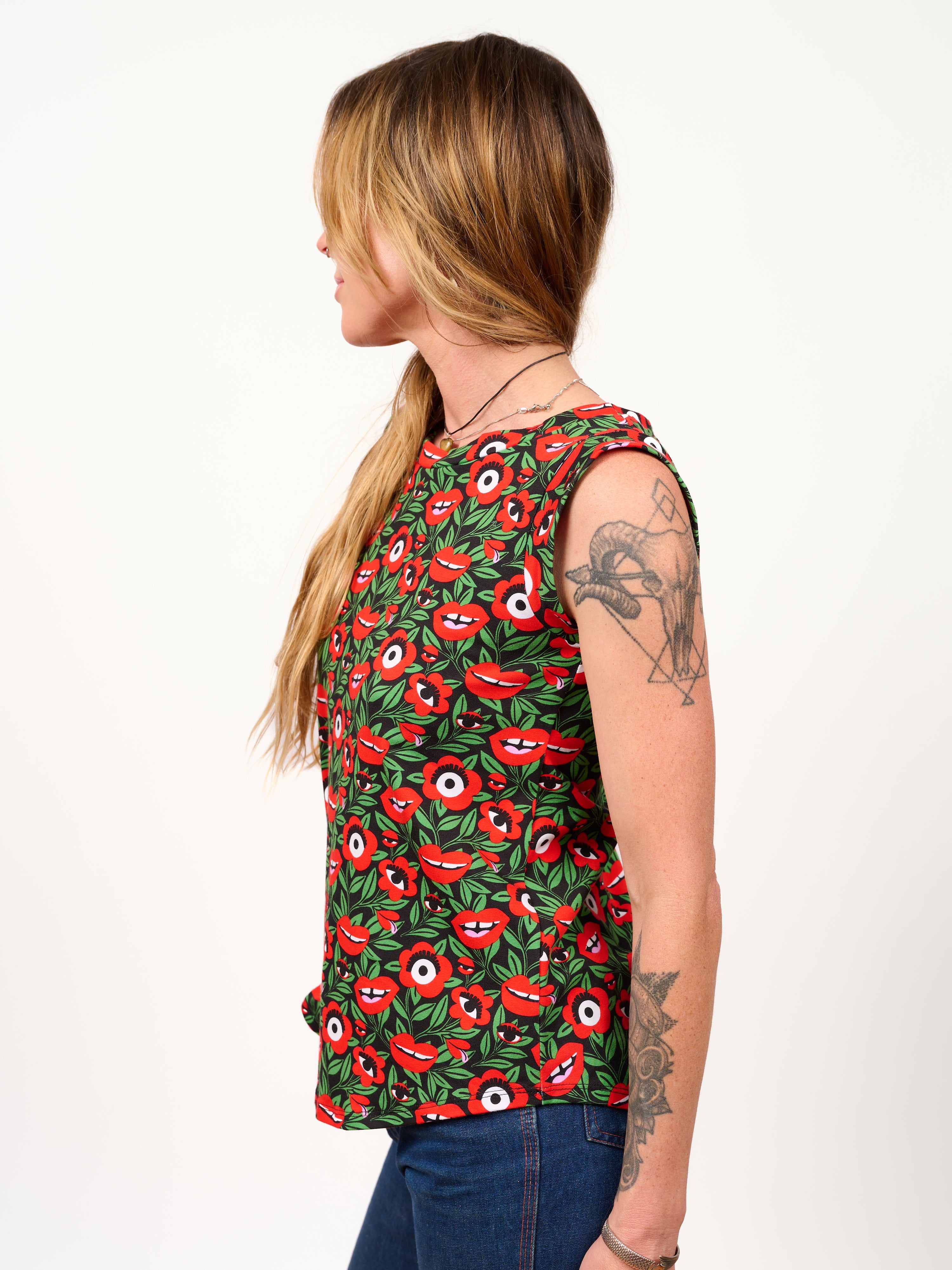 Muscle Tee Poison Ivy