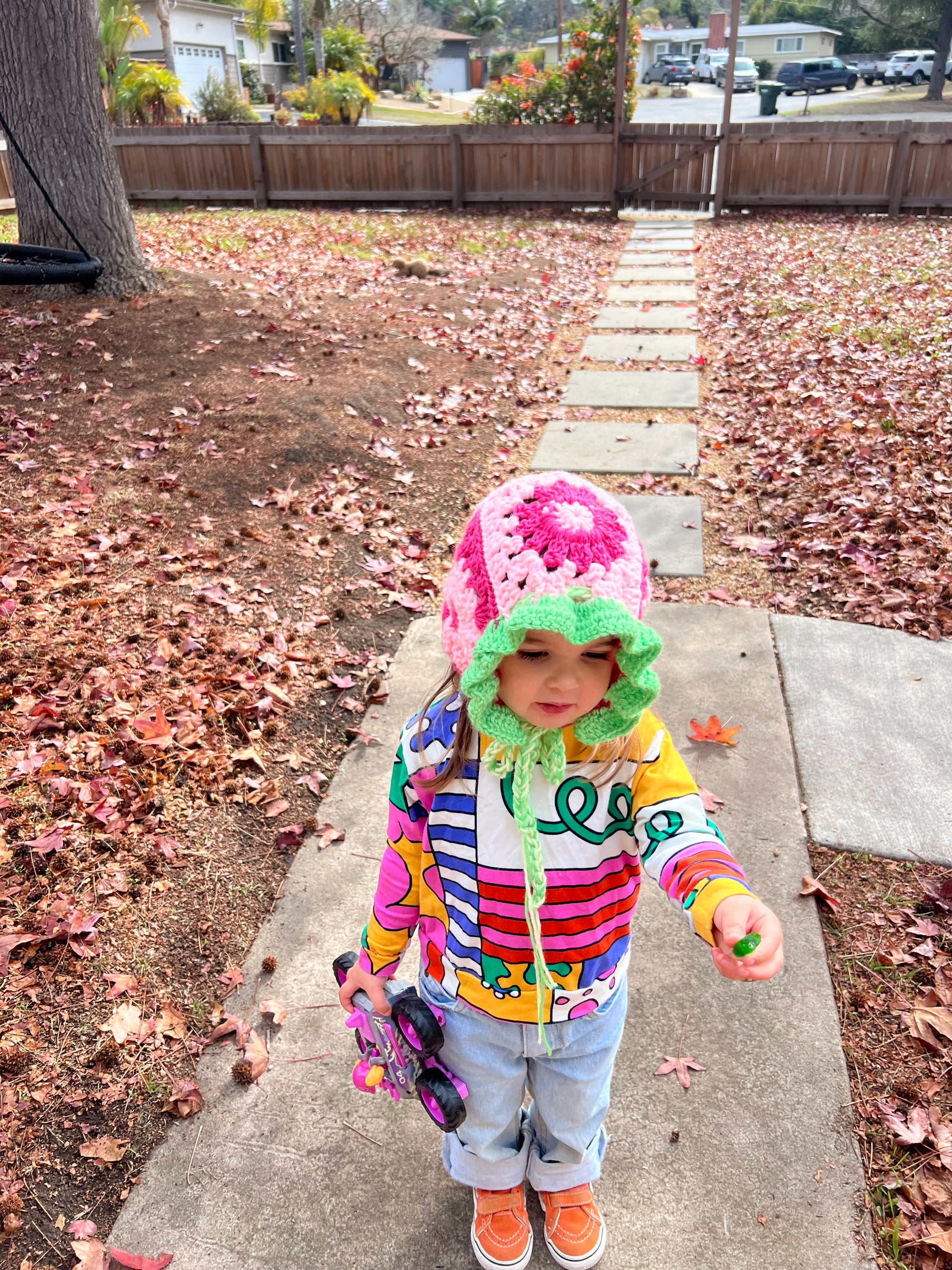 Bev Made baby bonnet: Pink and Green