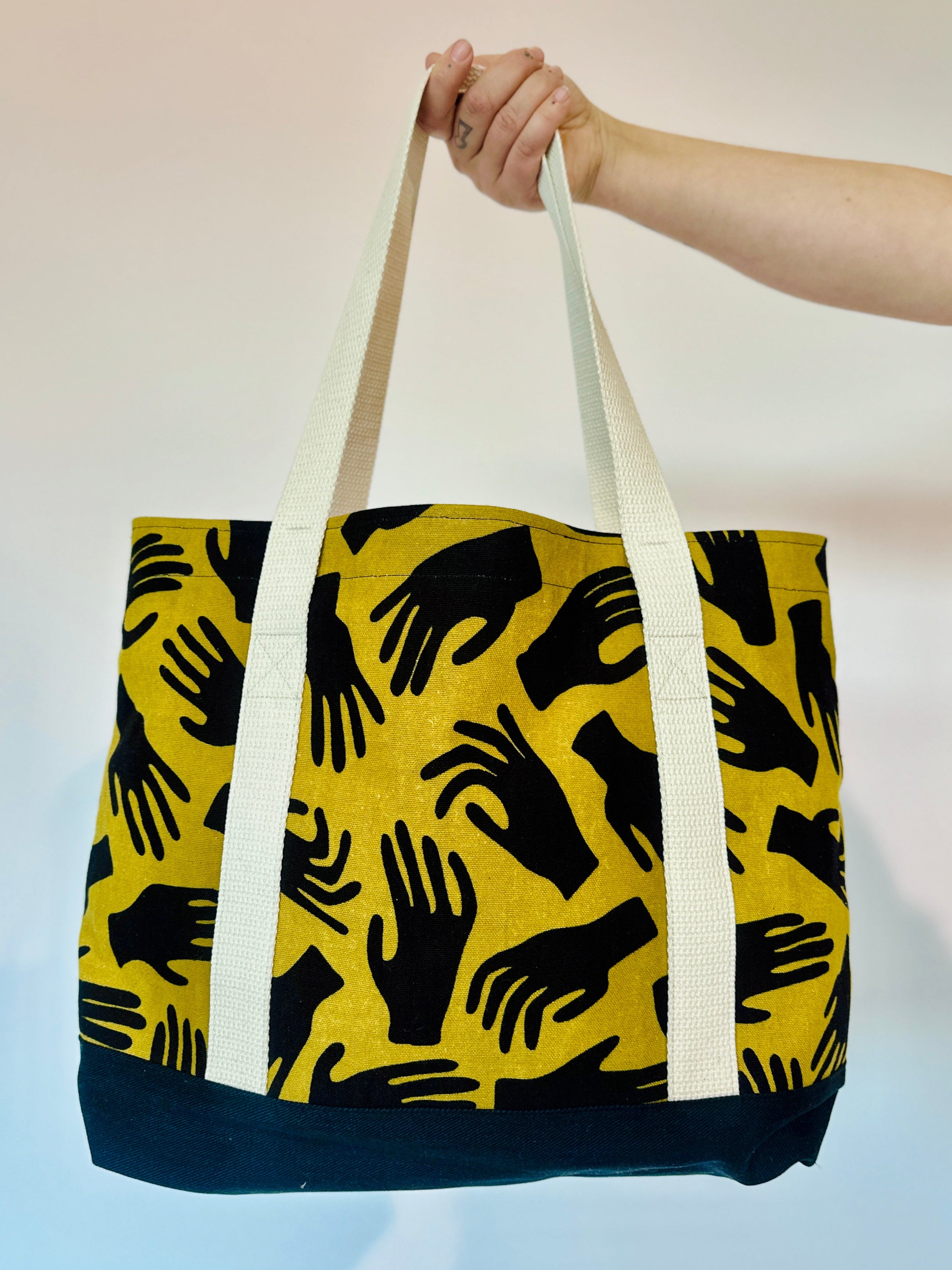 Boat Tote - Hands