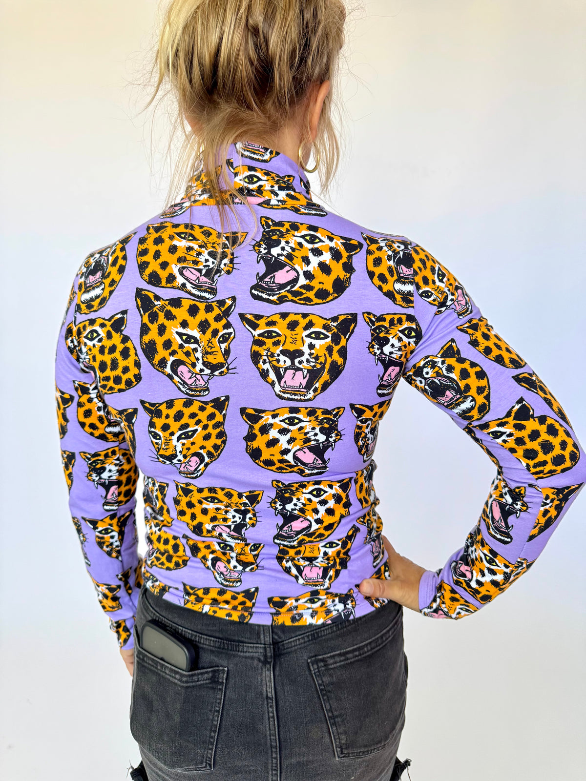 Turtleneck Cheetah Head