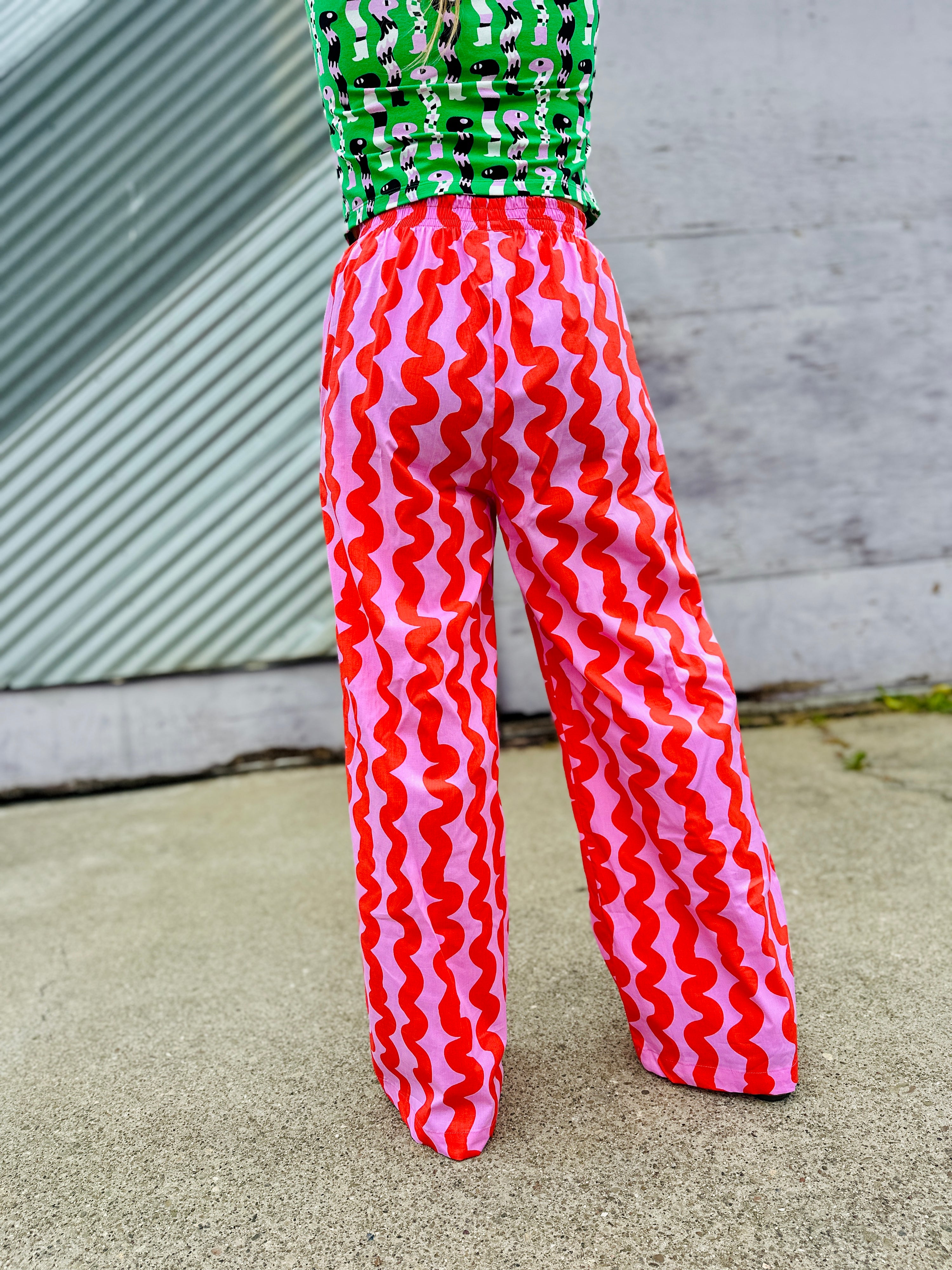 Easy Pant Pink Squiggle
