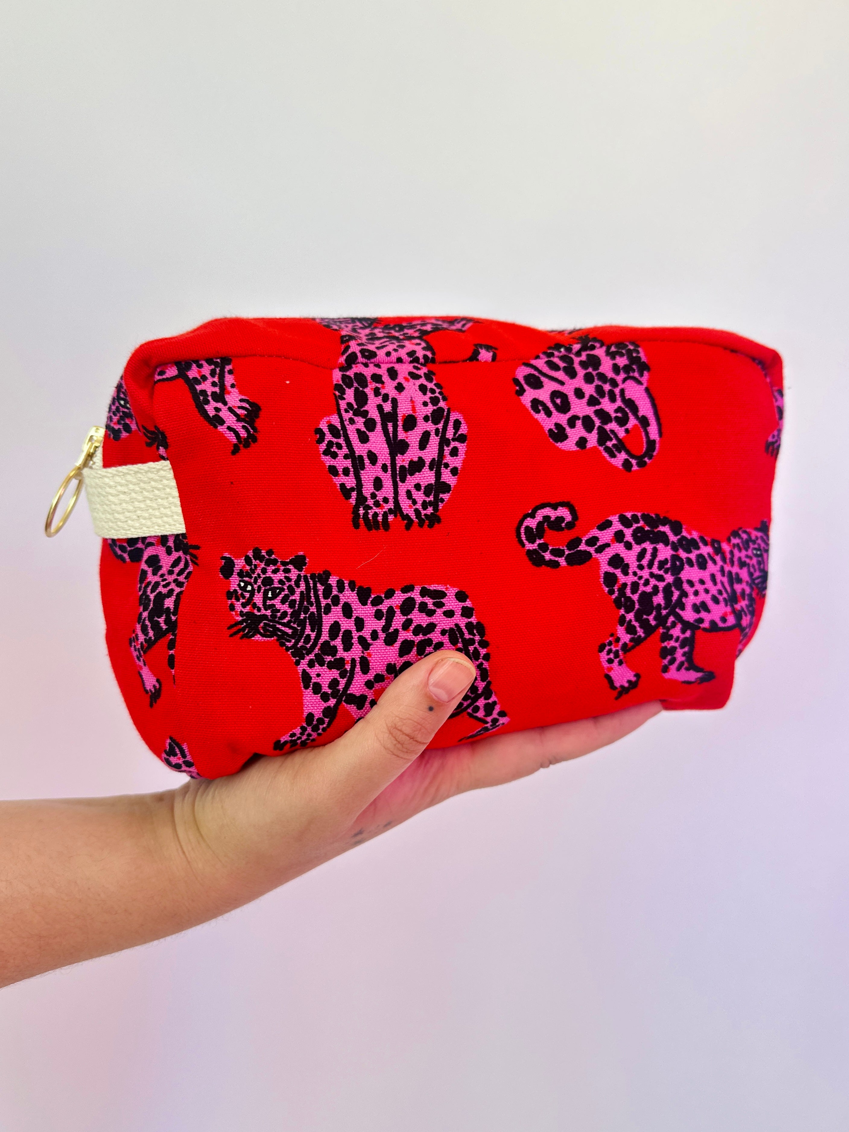 The Dopp Bag Sondler Cat