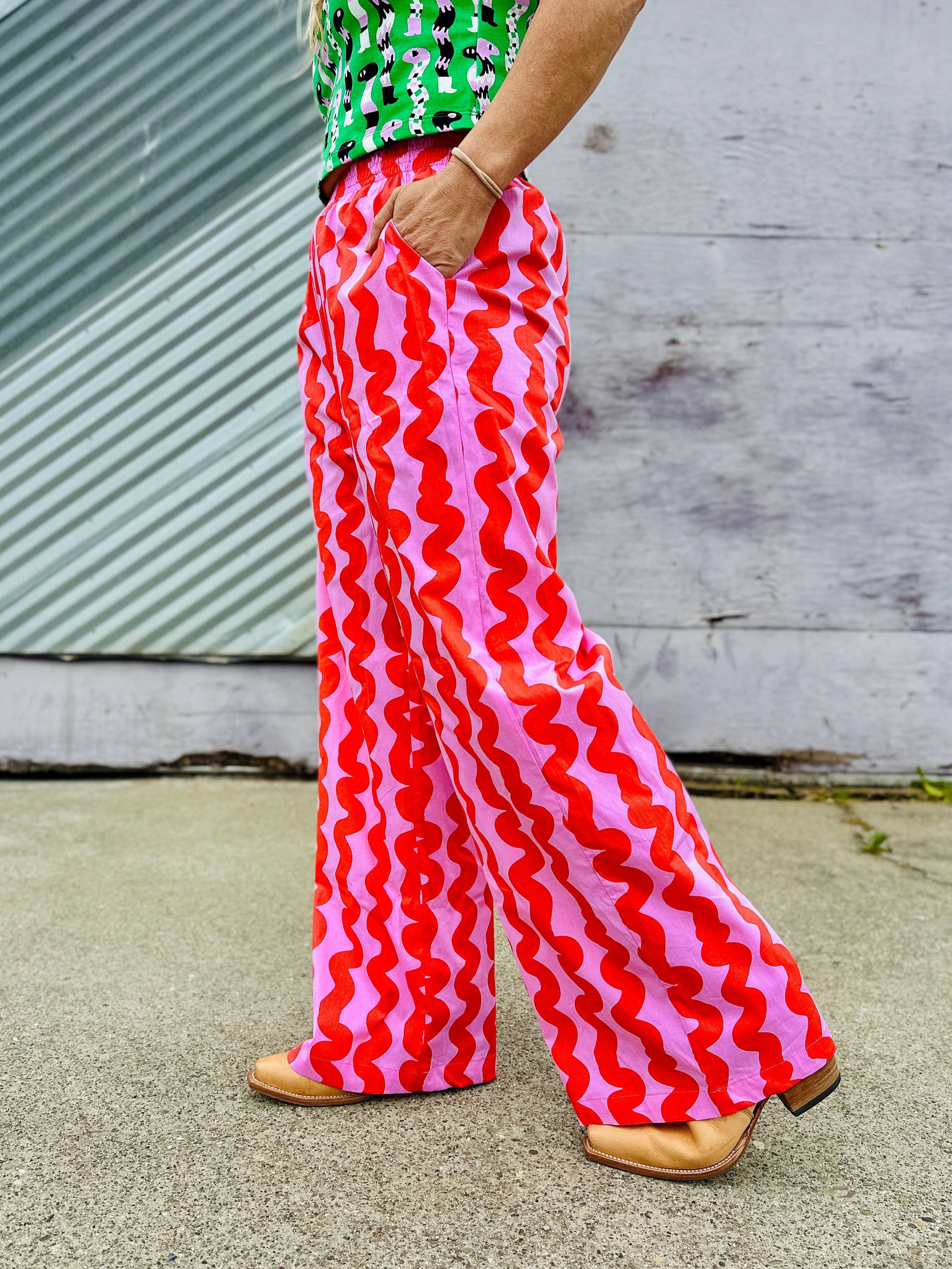 Easy Pant Pink Squiggle