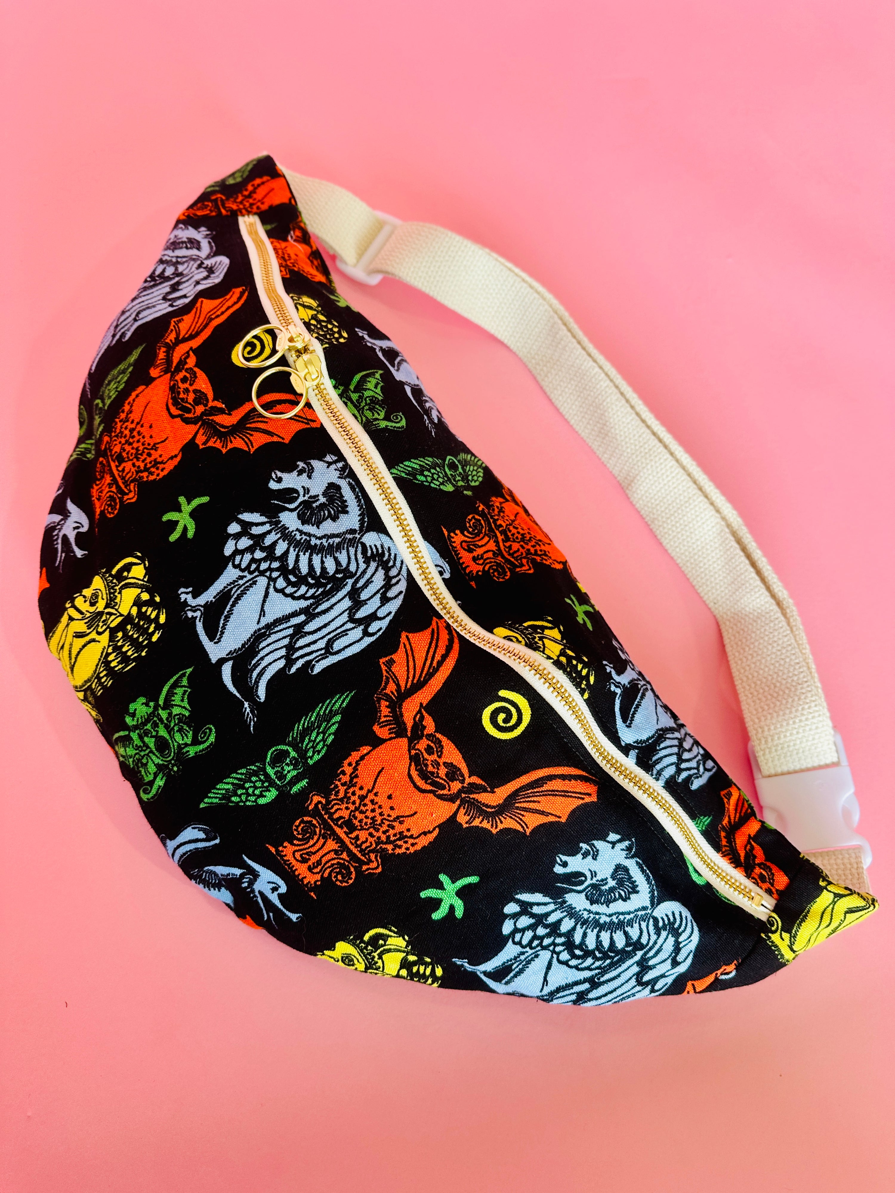 Mini messenger Bag - Gargoyles