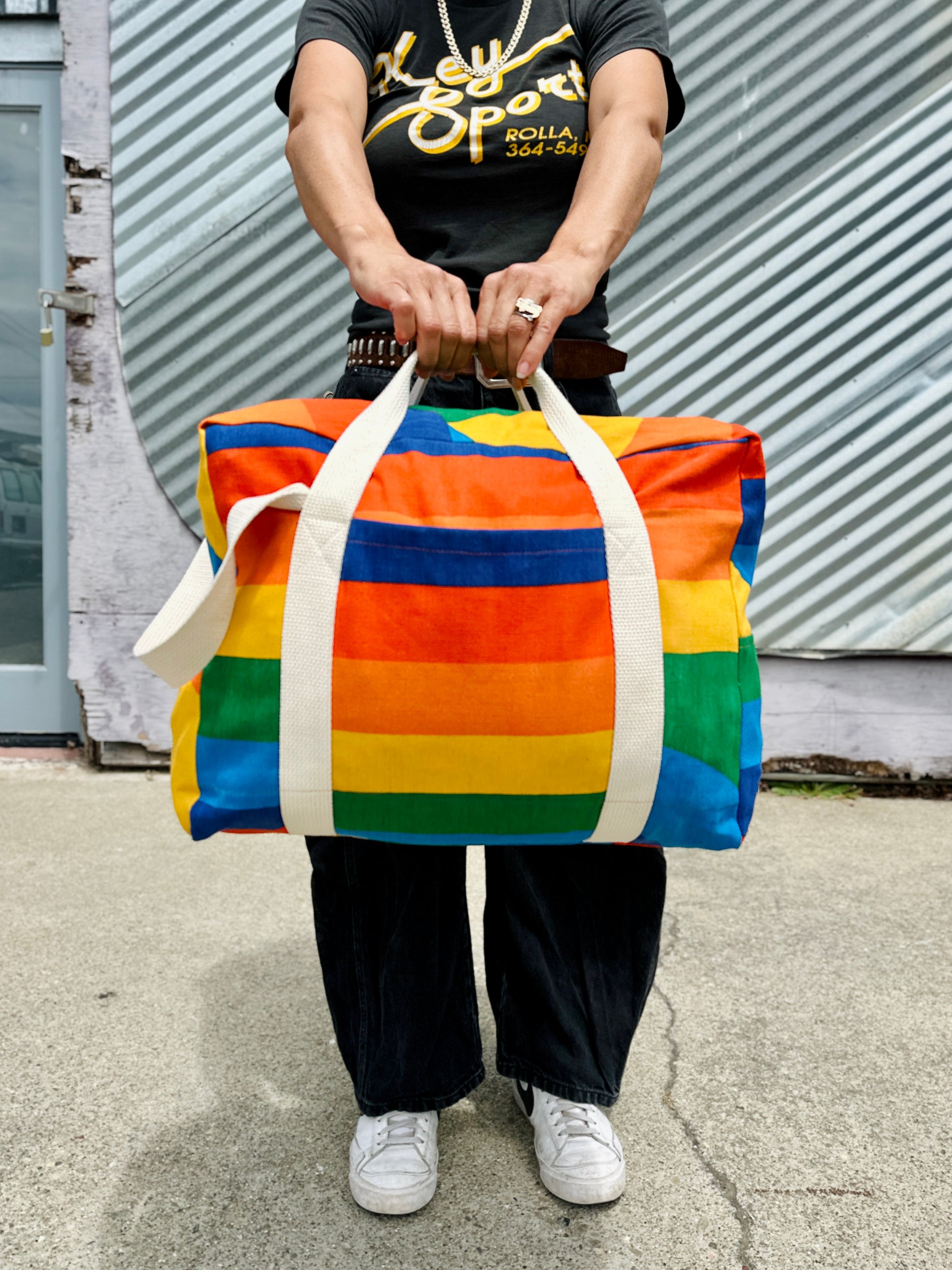 The Weekender Bag - Sunset Valley