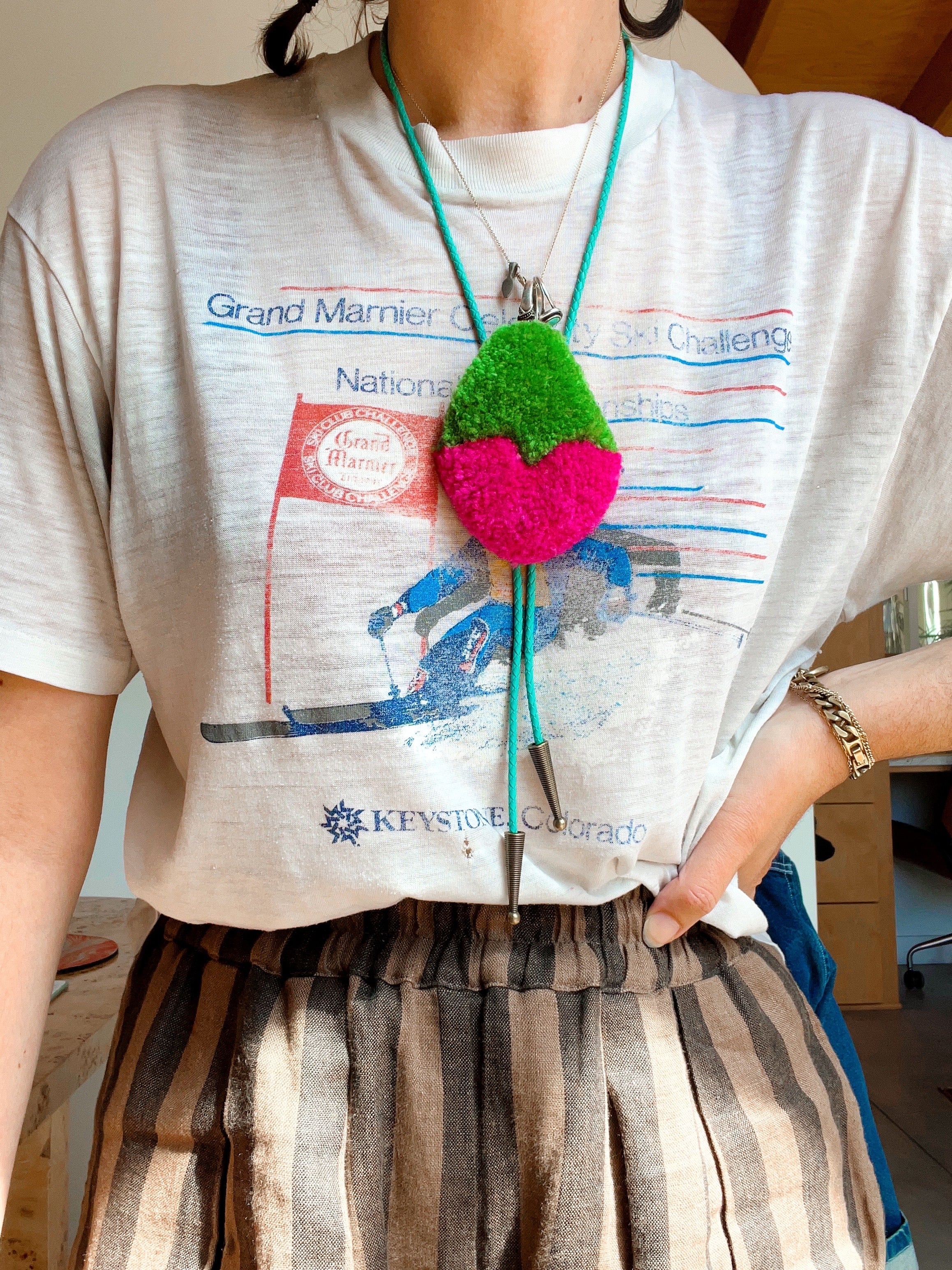 Strawberry Tufted Bolo Tie - Pink