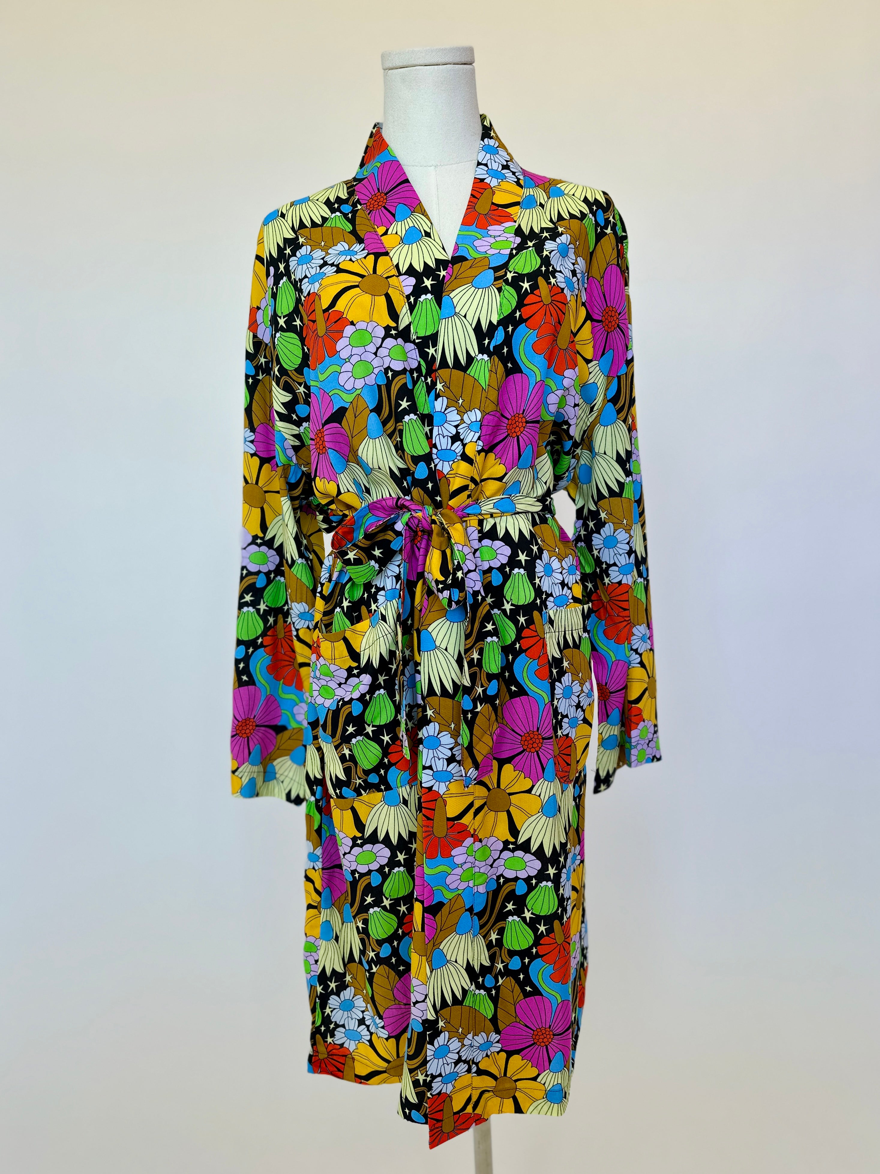 Robe Cosmic Floral