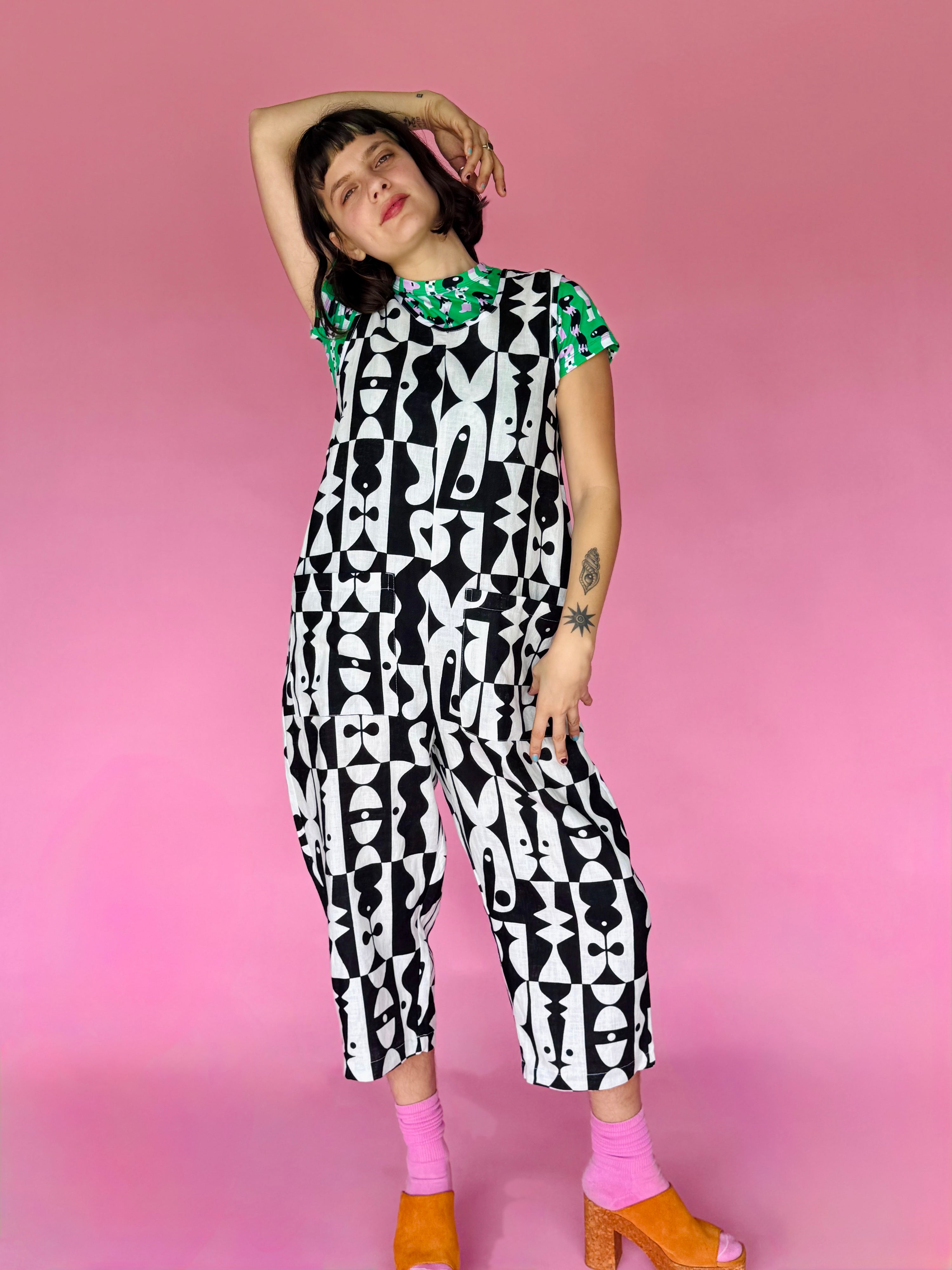 Linen Garden Suit Illusions