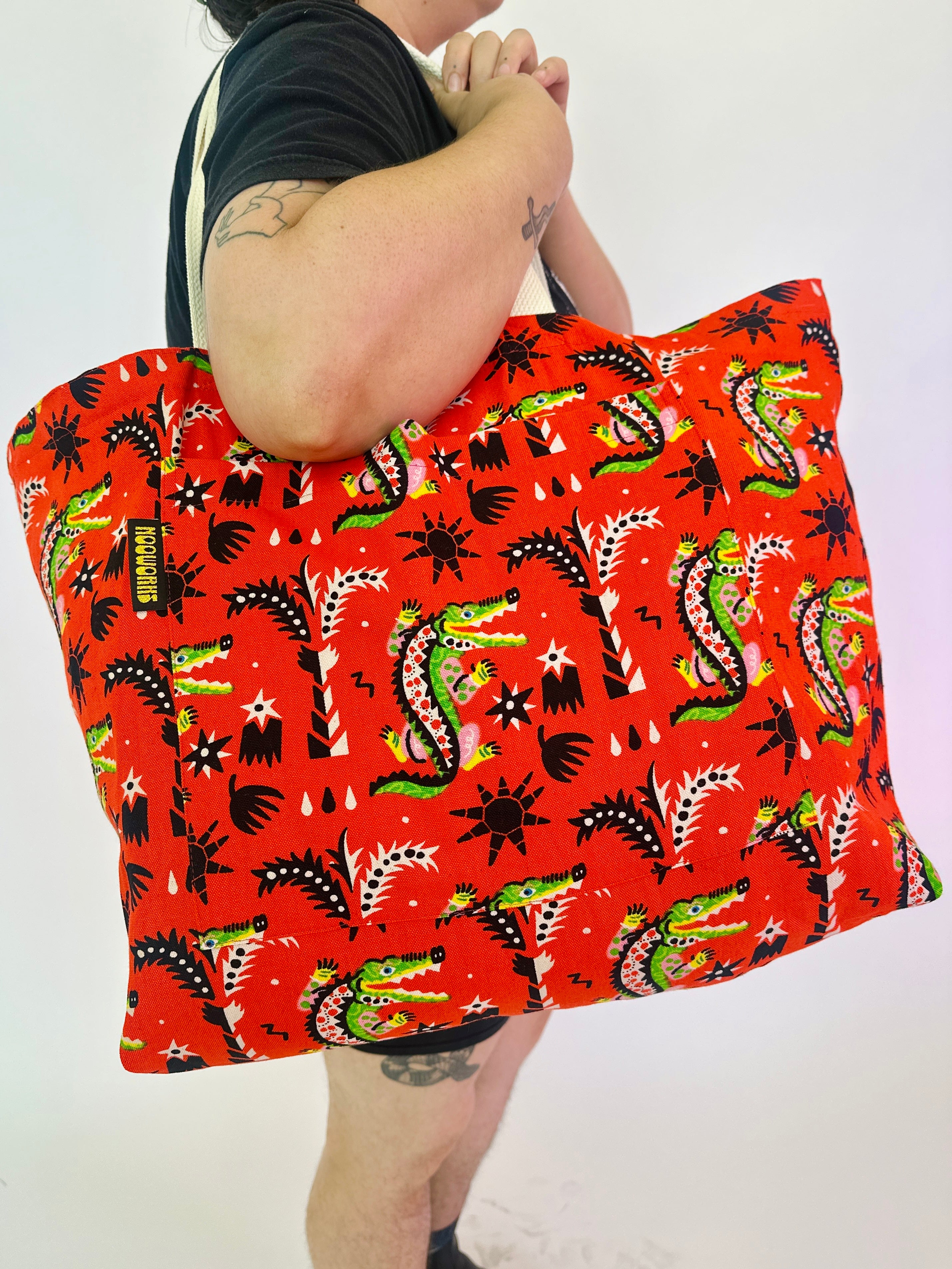 Mega Tote Crocodilo