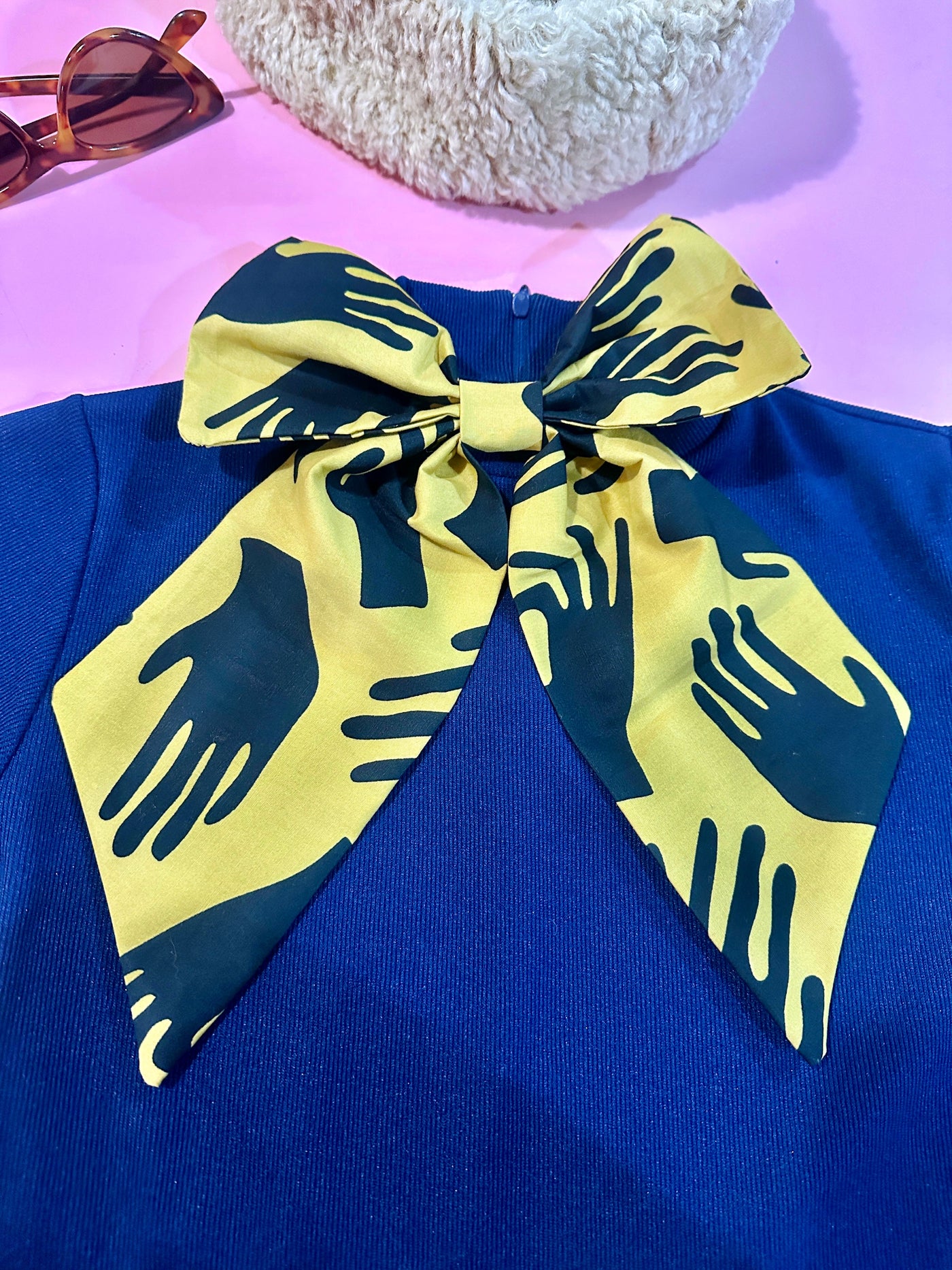 Patchouli Nomad x Nooworks Giant Bows- Hands