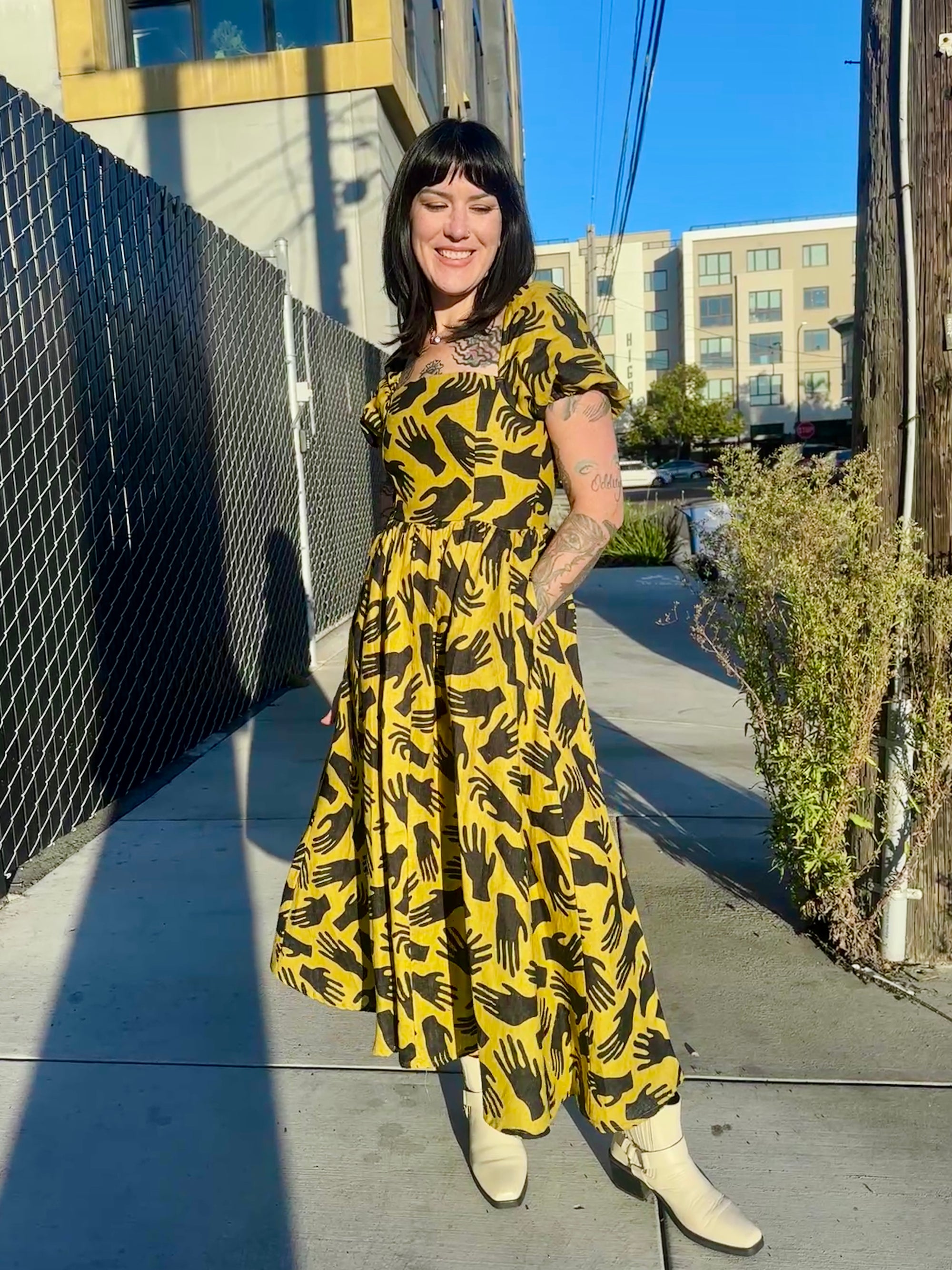 Linen Princess Dress Hands