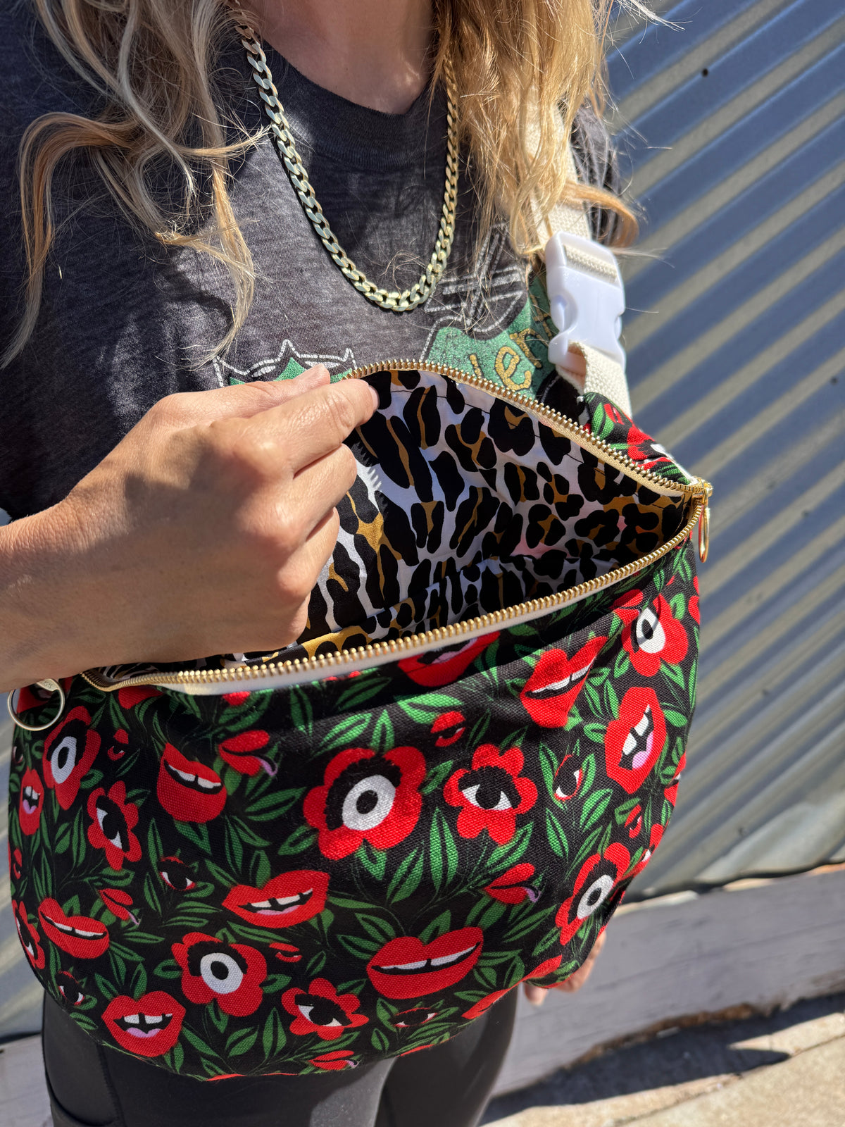 Mini Messenger Bag - Poison Ivy