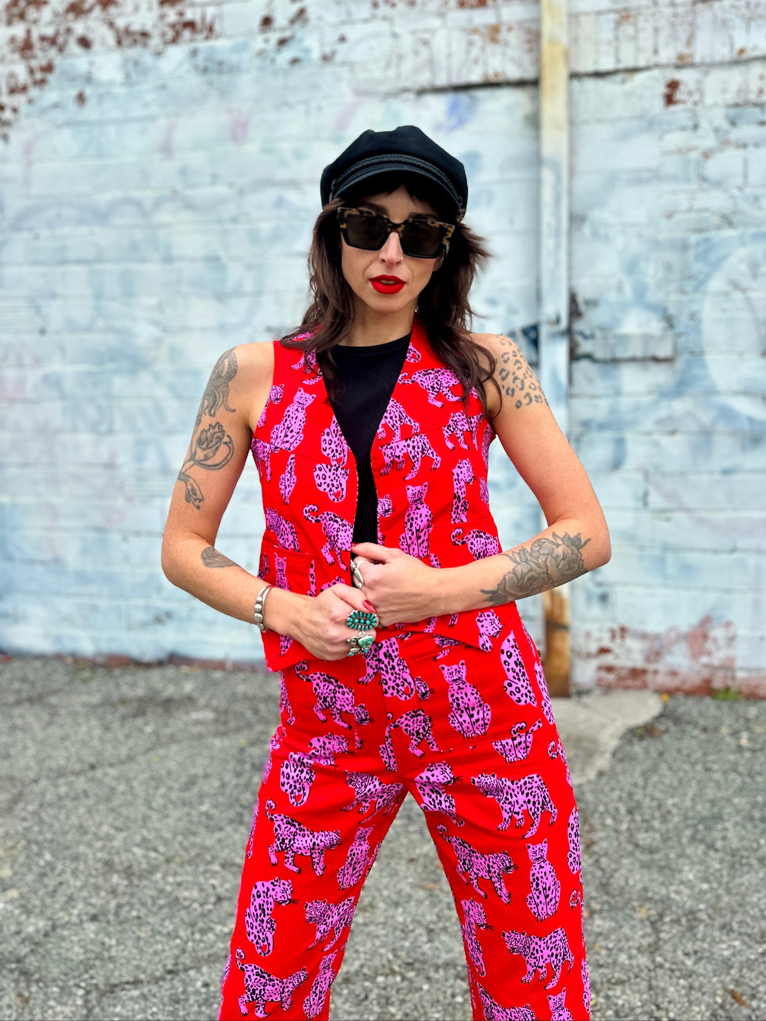 Western Vest Sondler Cat