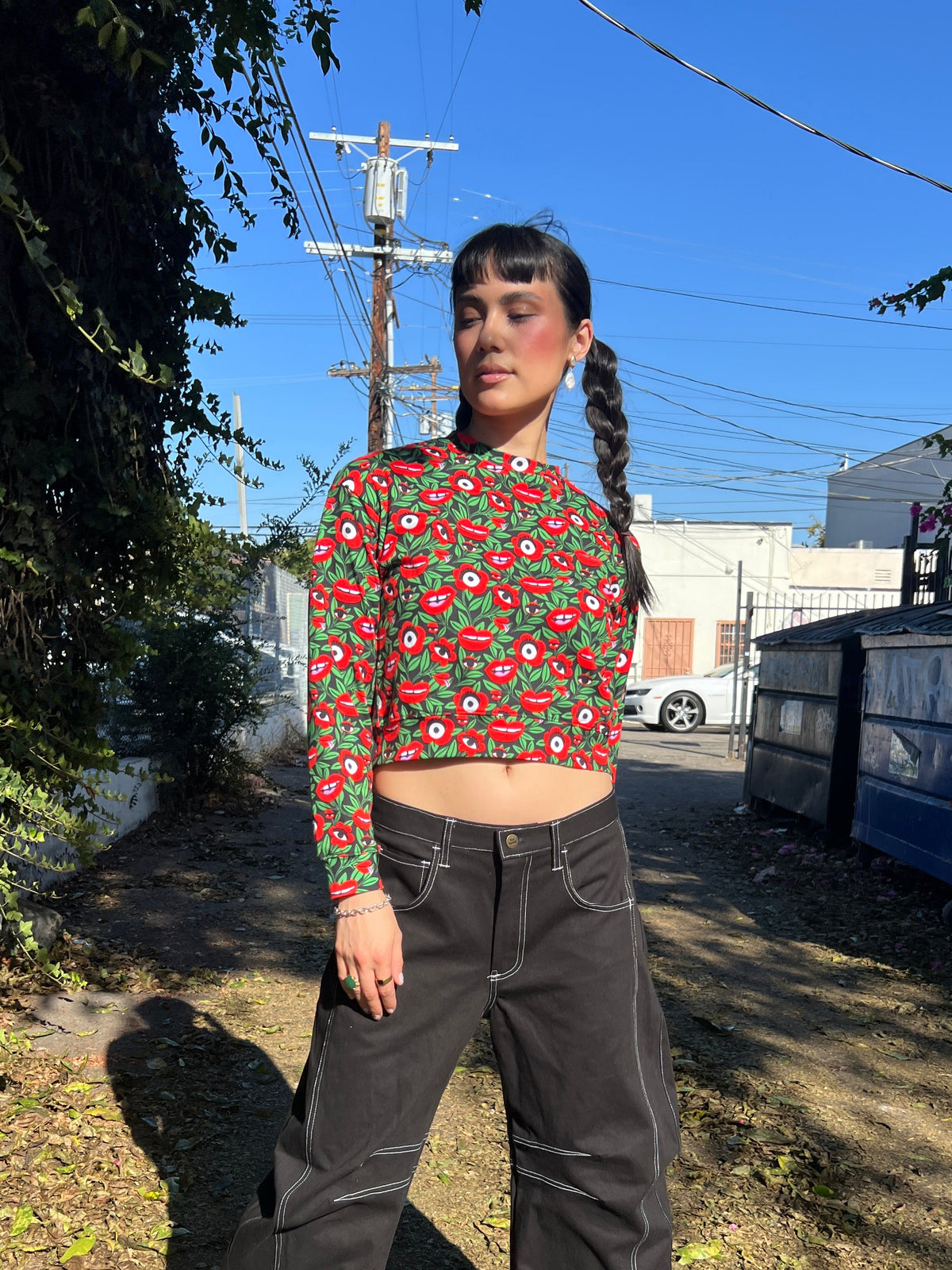 Track Top Poison Ivy