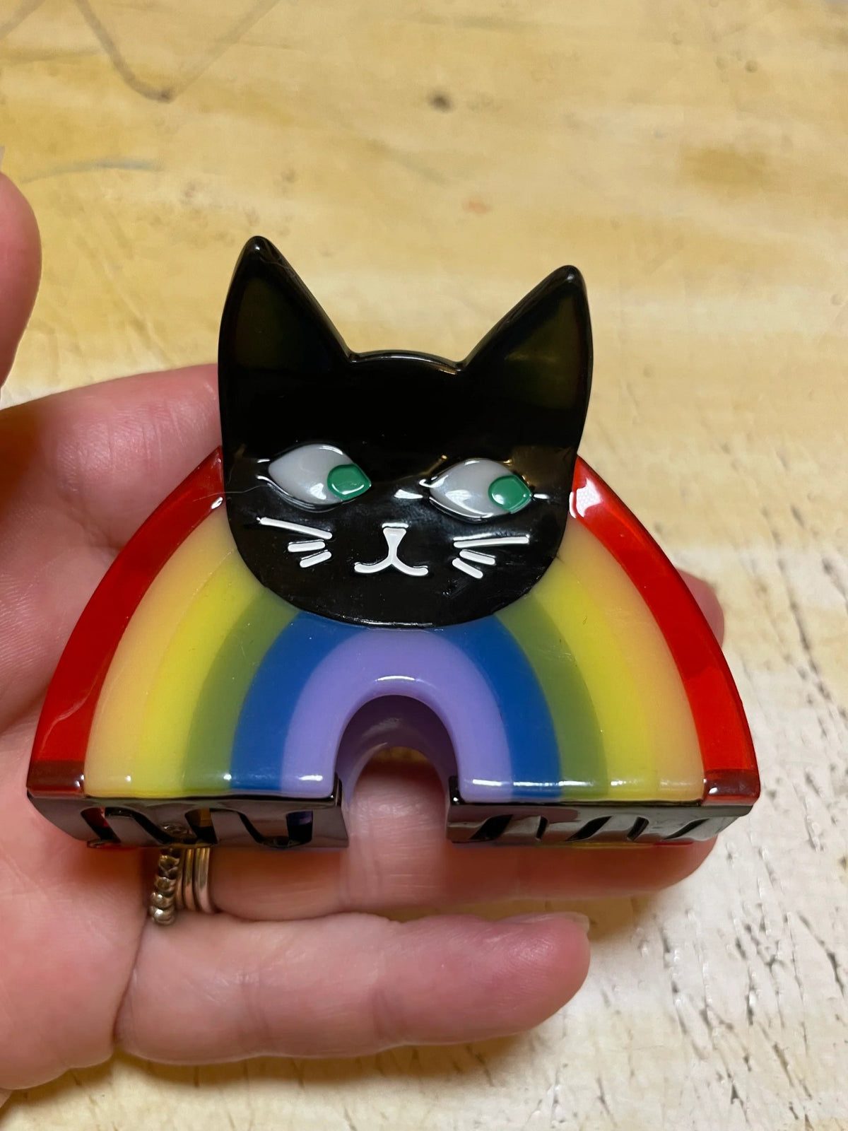 Rainbow Cat Claw