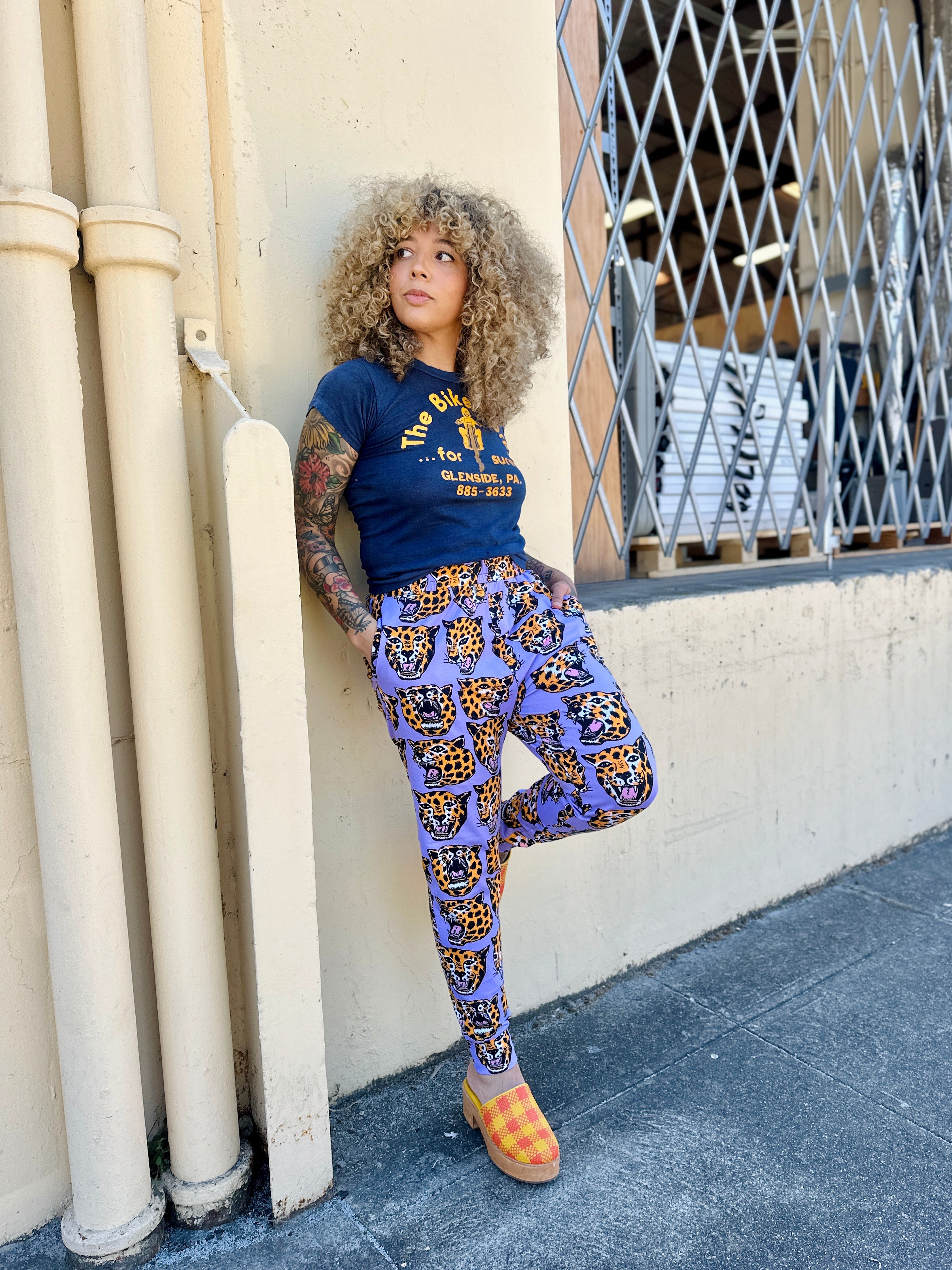 Jogger Cheetah Head