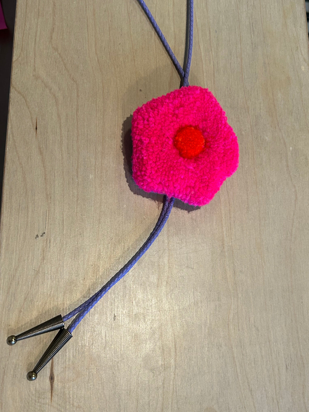 Daisy Tufted Bolo Tie - Pink & Red