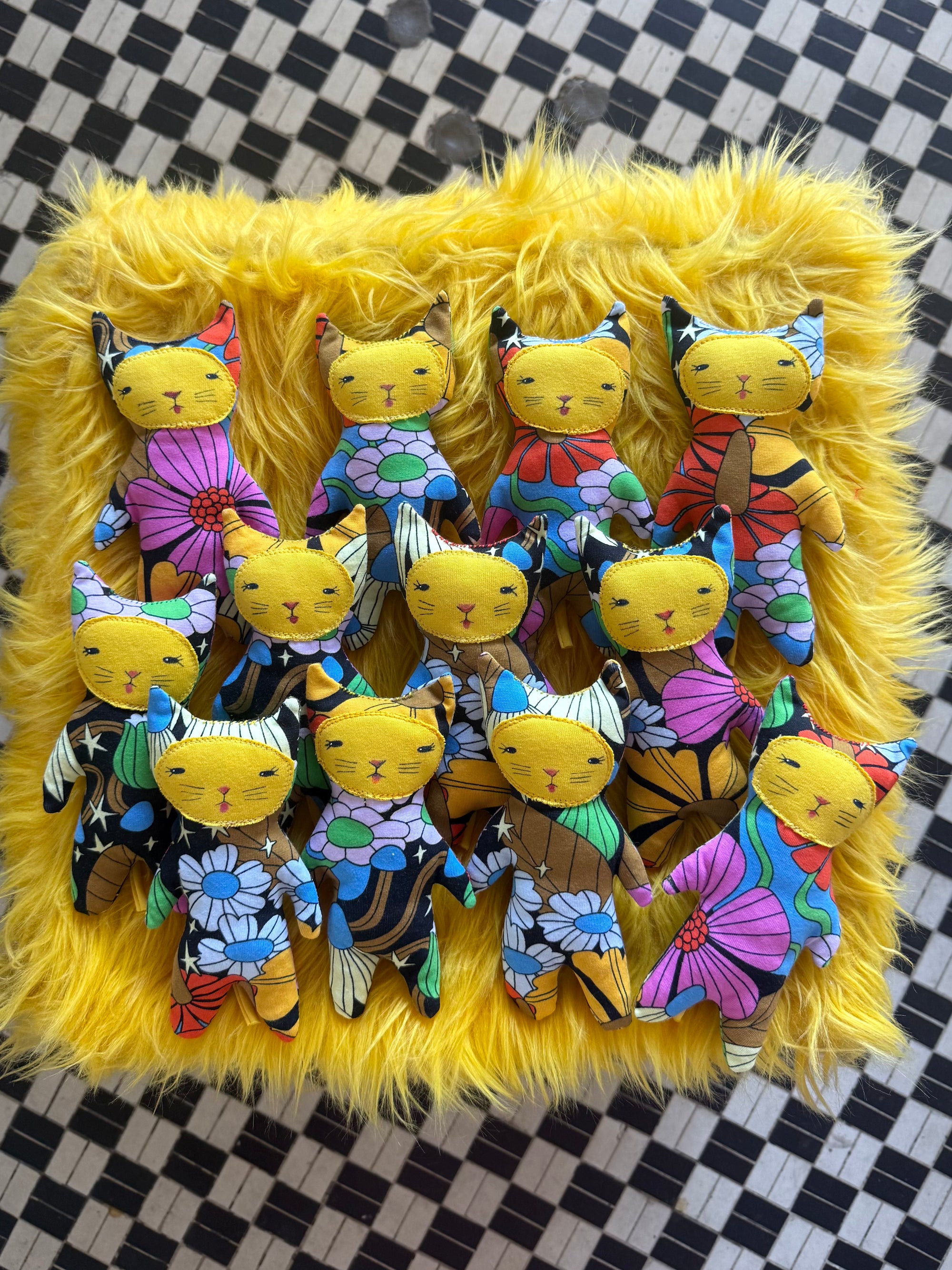 Cosmic Floral mini kitty