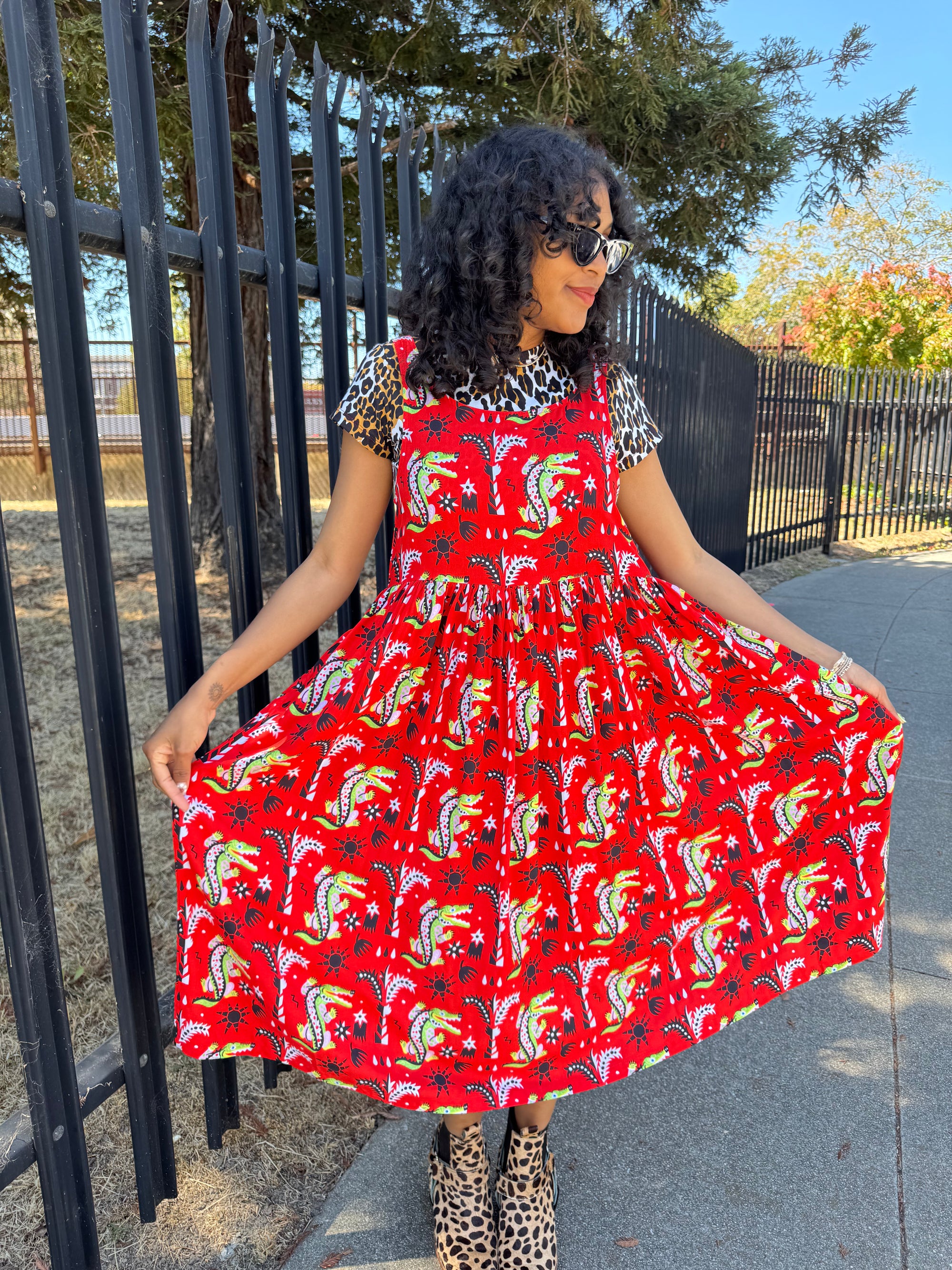 Rayon Naomi Crocodilo