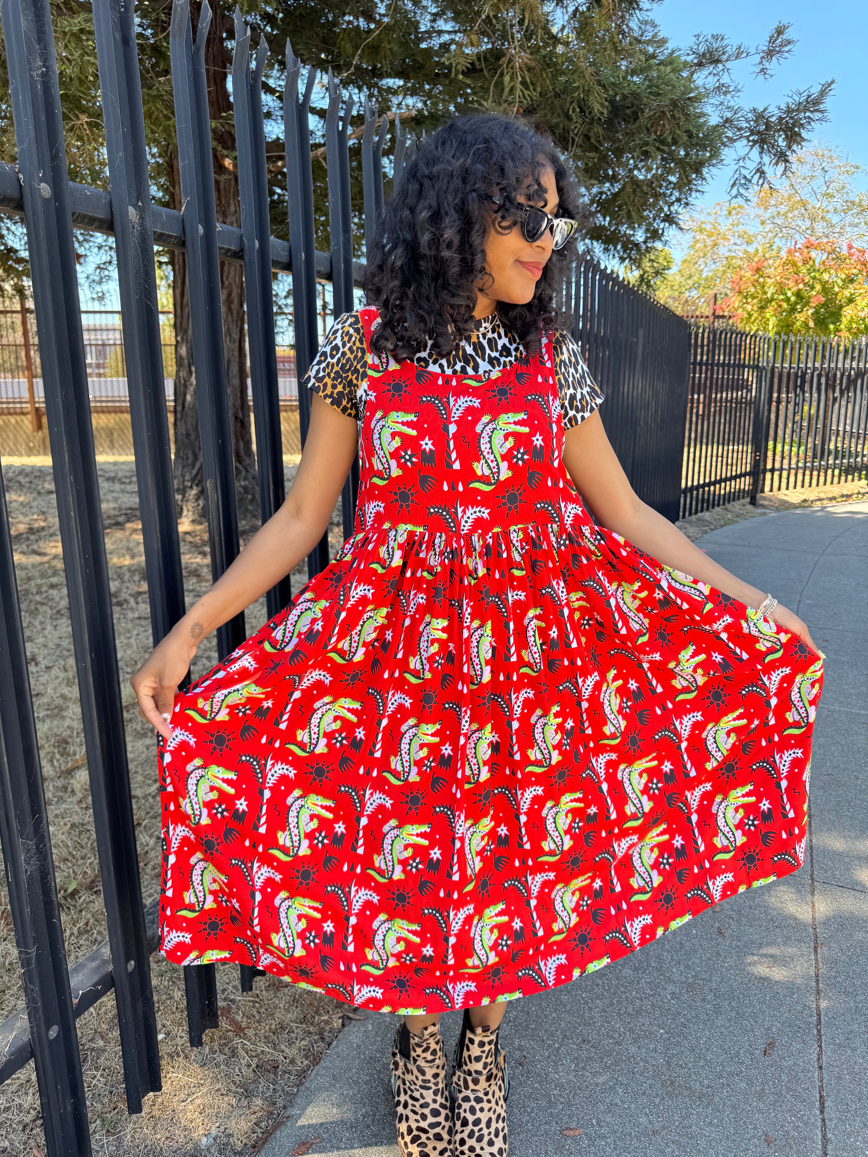 Rayon Naomi Crocodilo