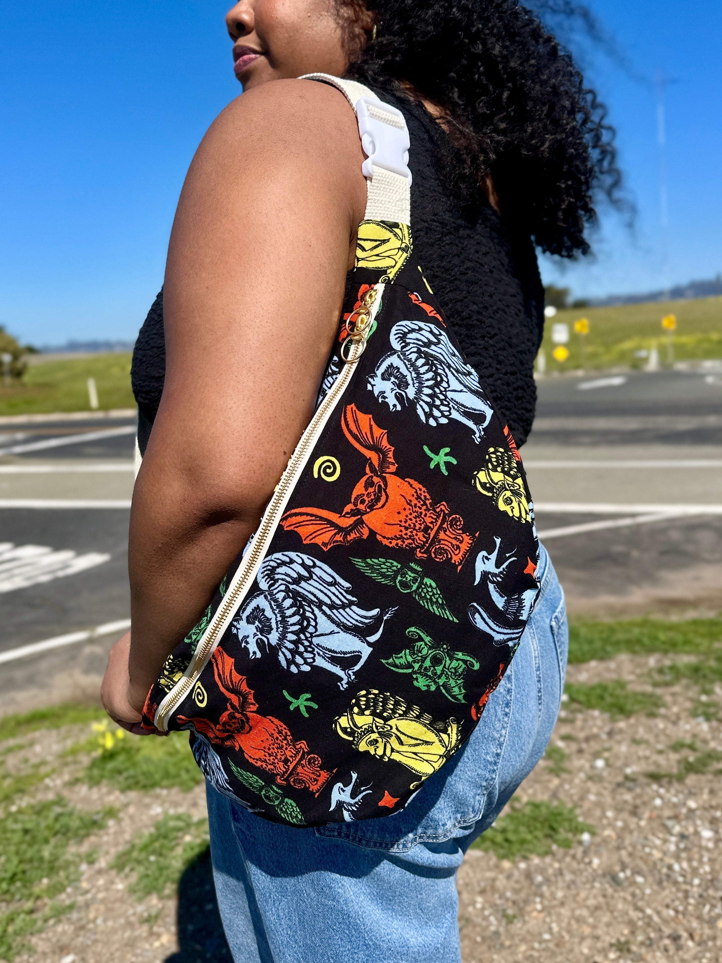 Mini messenger Bag - Gargoyles