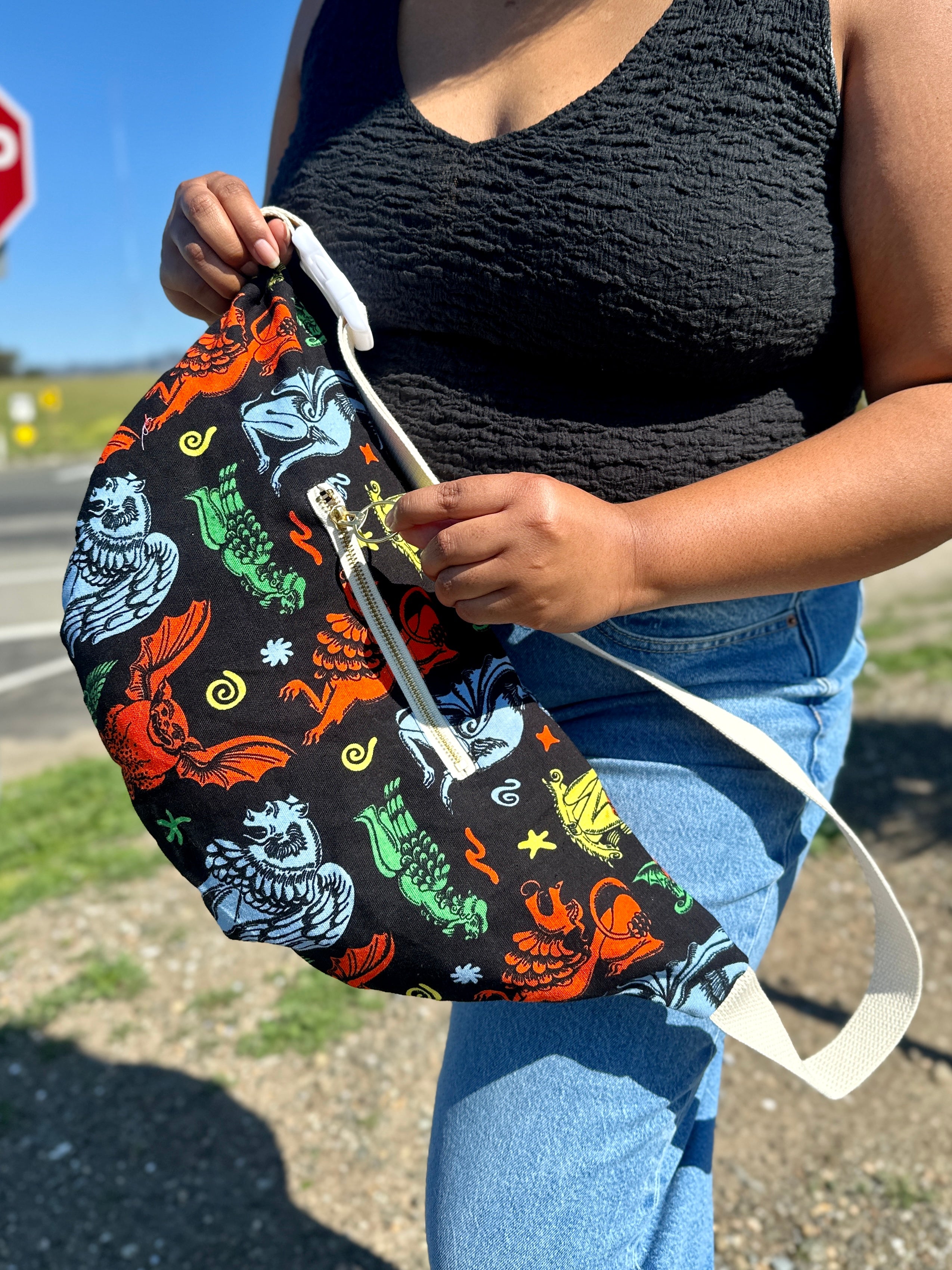 Mini messenger Bag - Gargoyles