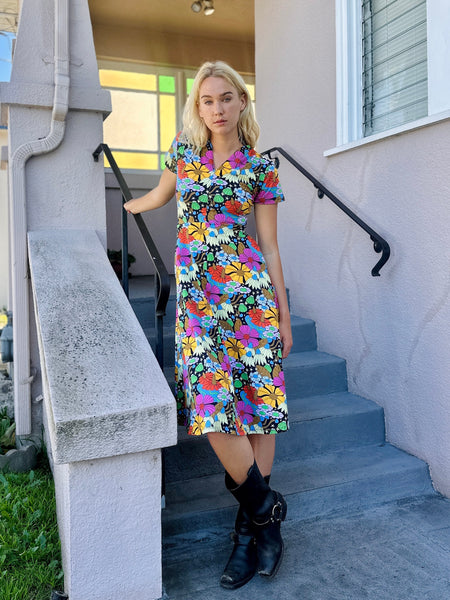 Greta Cosmic Floral – NOOWORKS