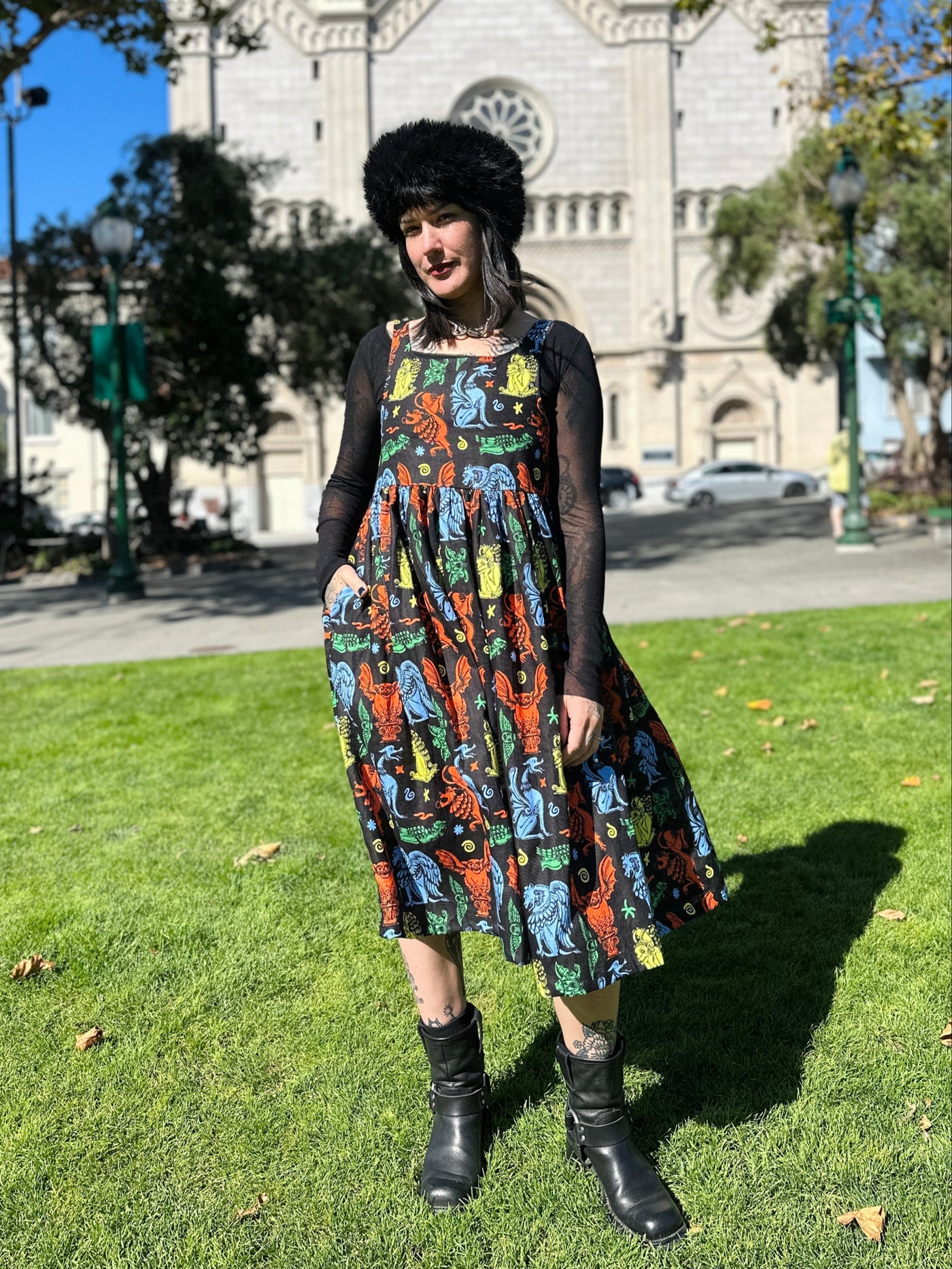Linen Naomi Gargoyles