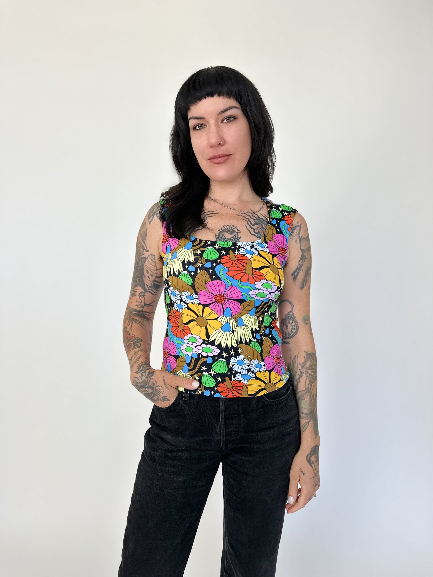 Scoop Top Cosmic Floral