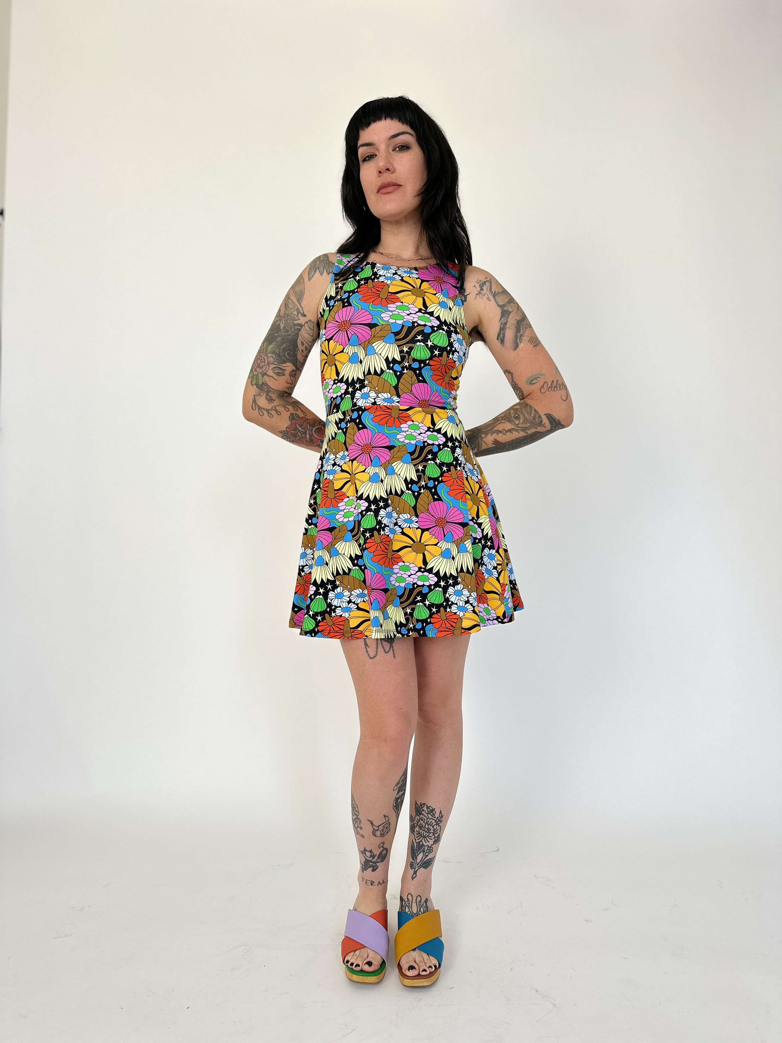 Brenda Cosmic Floral
