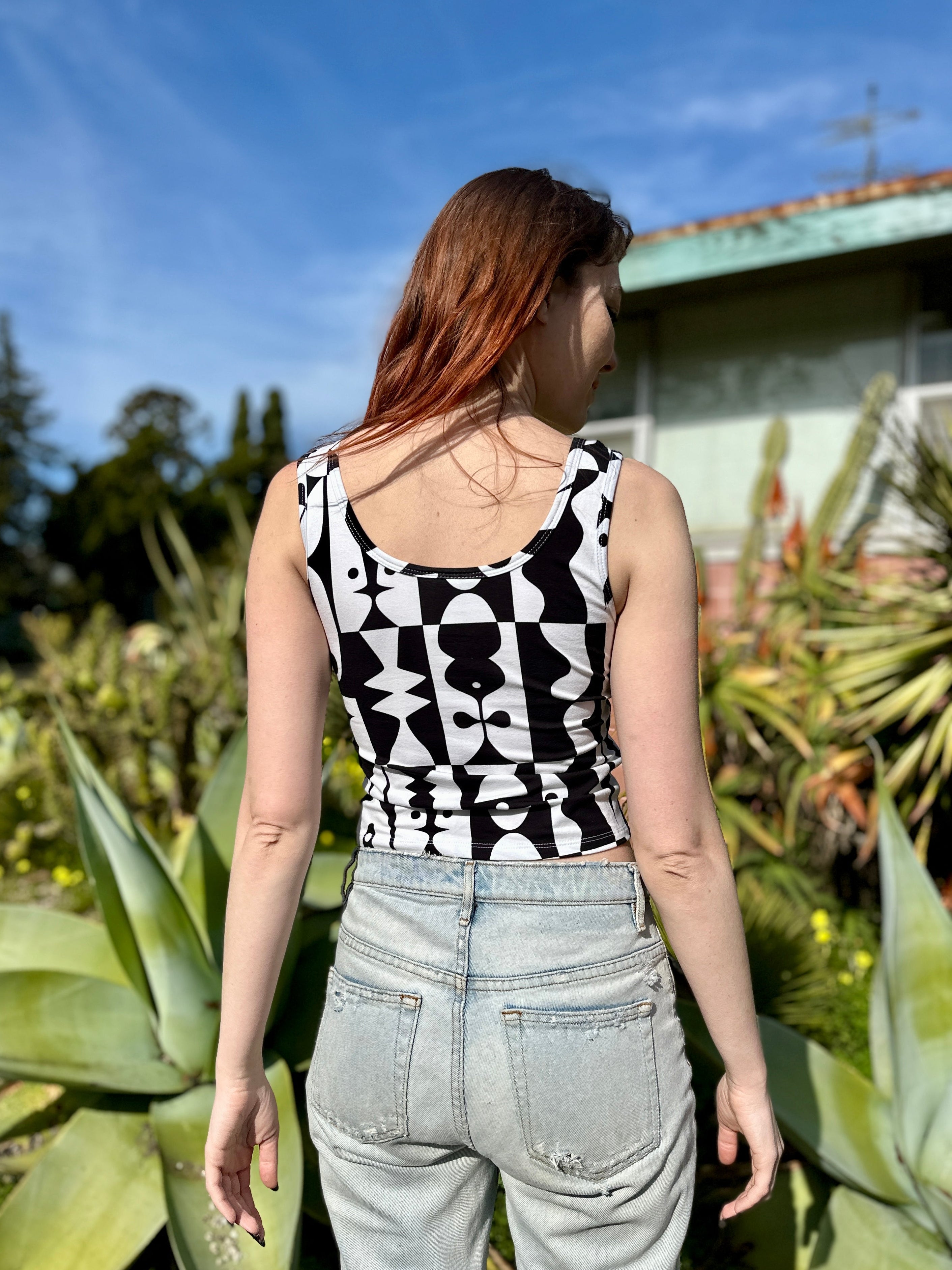 Everyday Tank Illusions