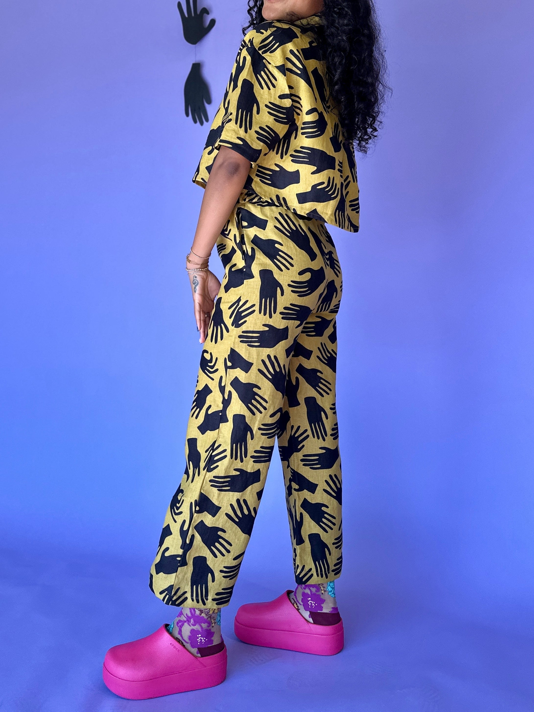 Linen Catalina Pant Hands