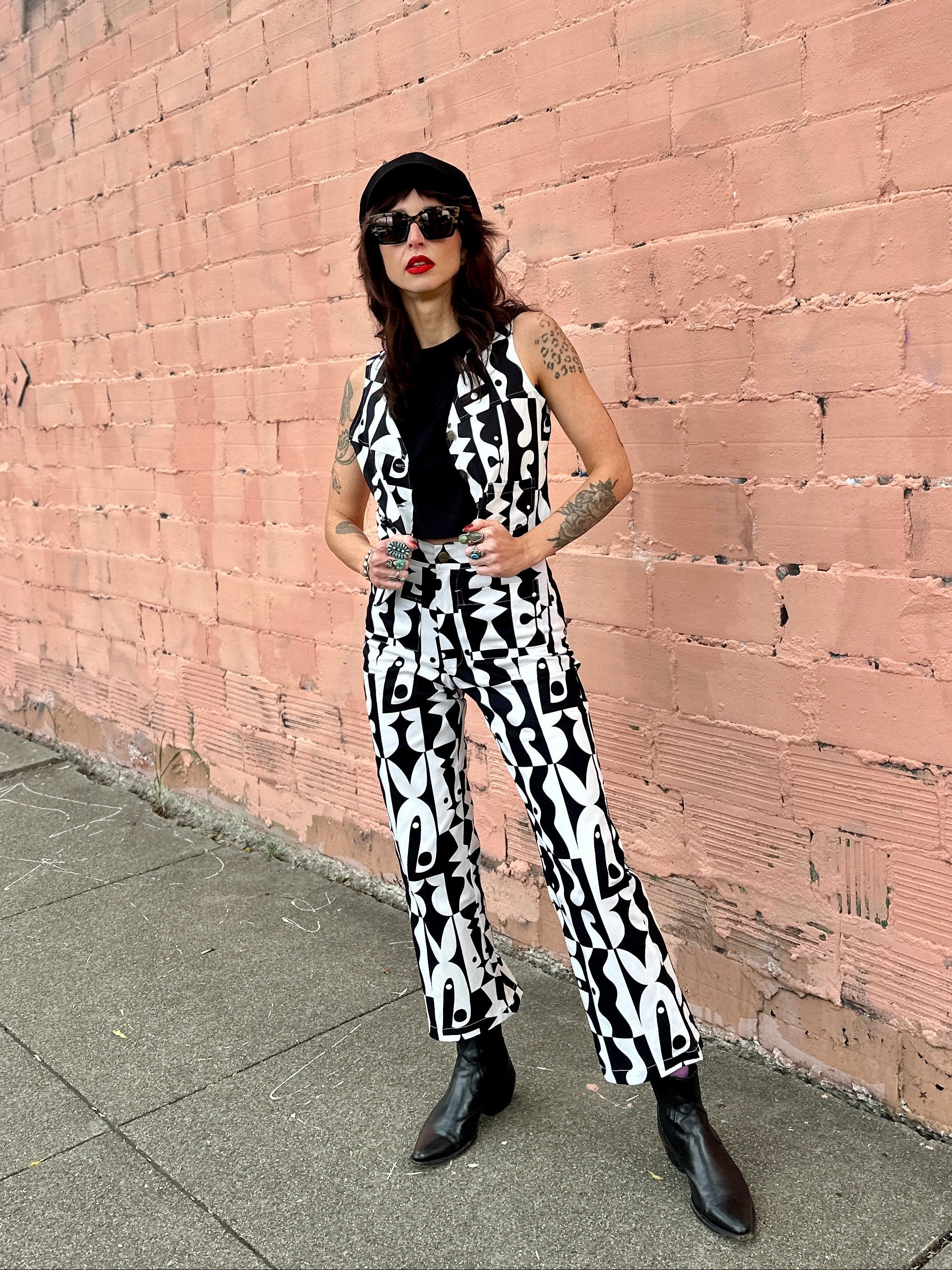 Western Vest Illusions