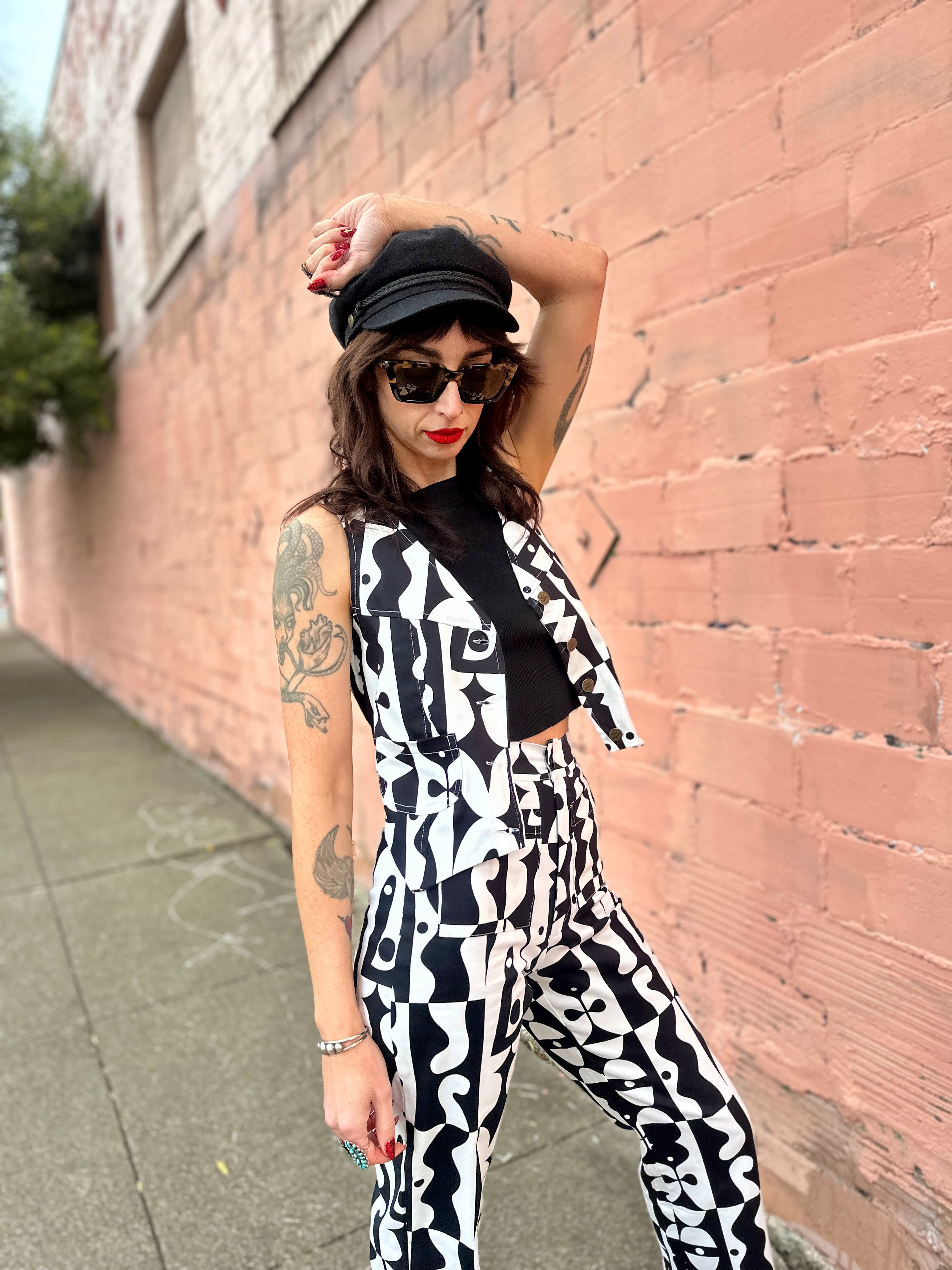 Western Vest Illusions