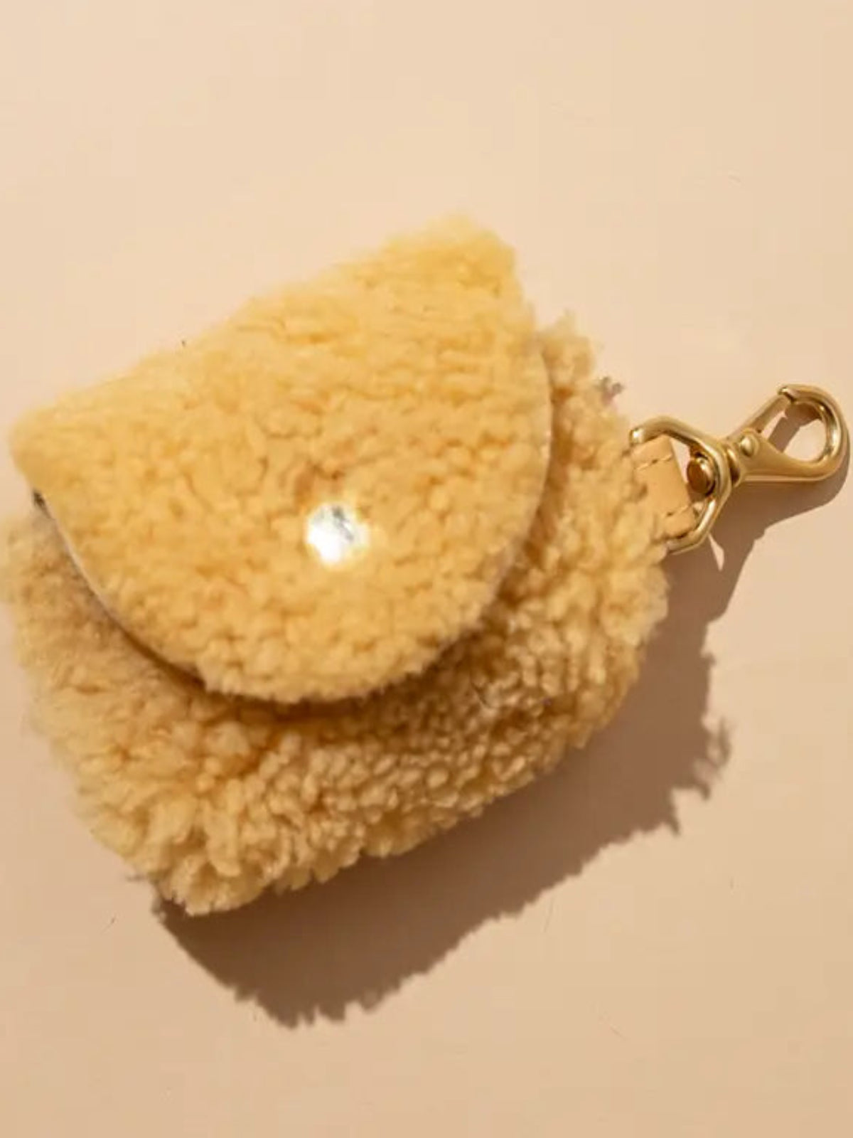 Airpod Case - Butter Shearling