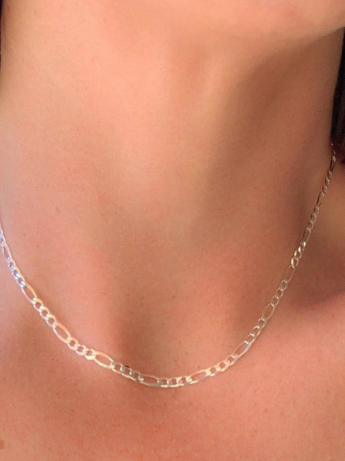 18" Thin Figaro Chain Necklace - Silver