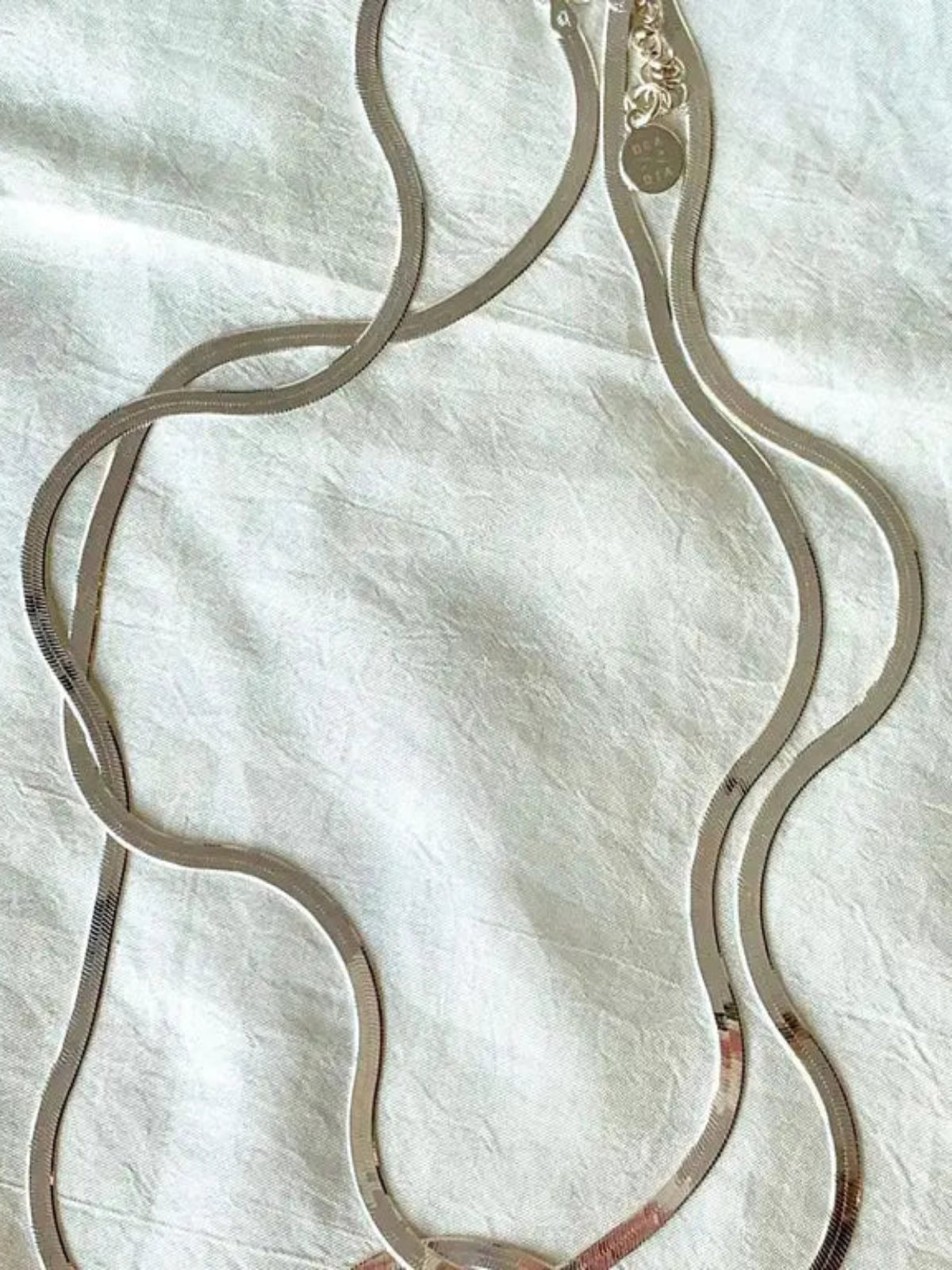 20" Slinky Flat Herringbone Necklace - Silver