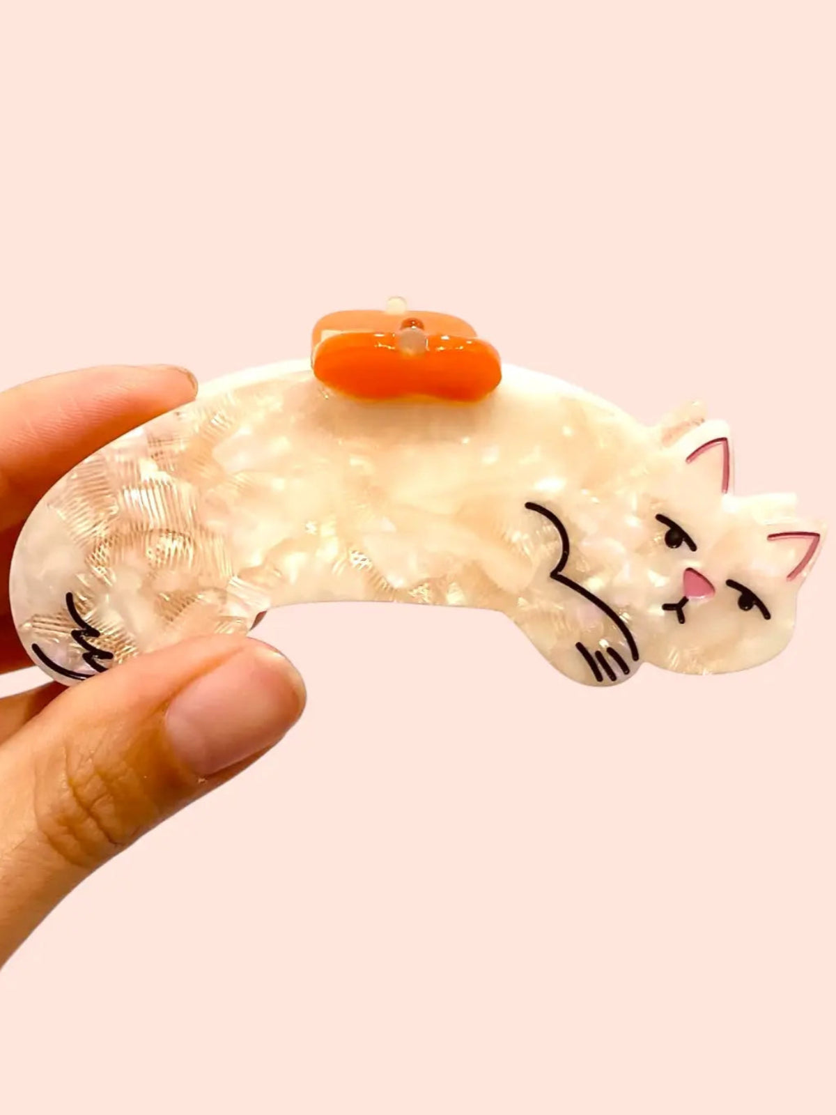 Micio The Cat Hair Claw