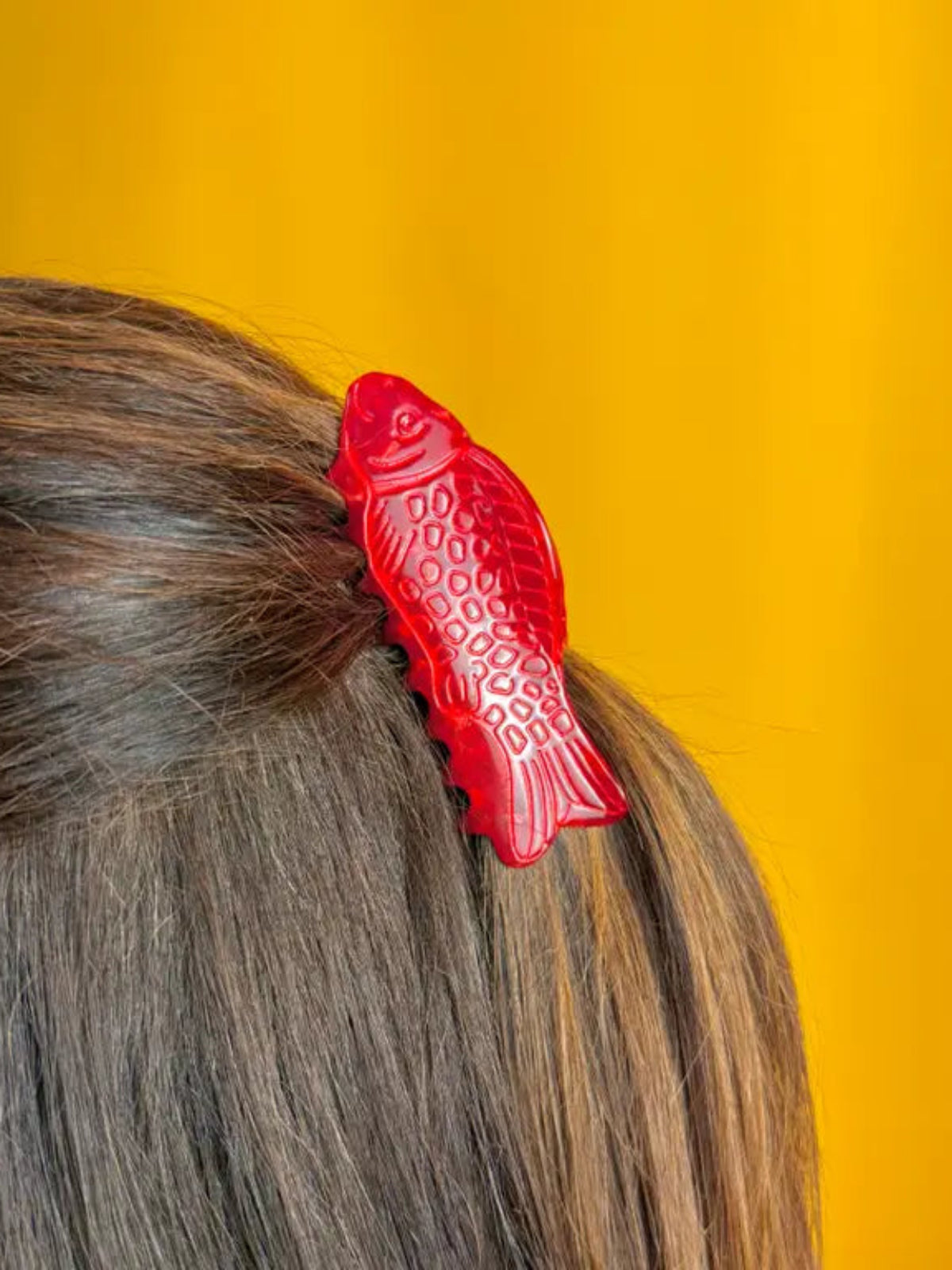 Sweetish Fish Hair Claw